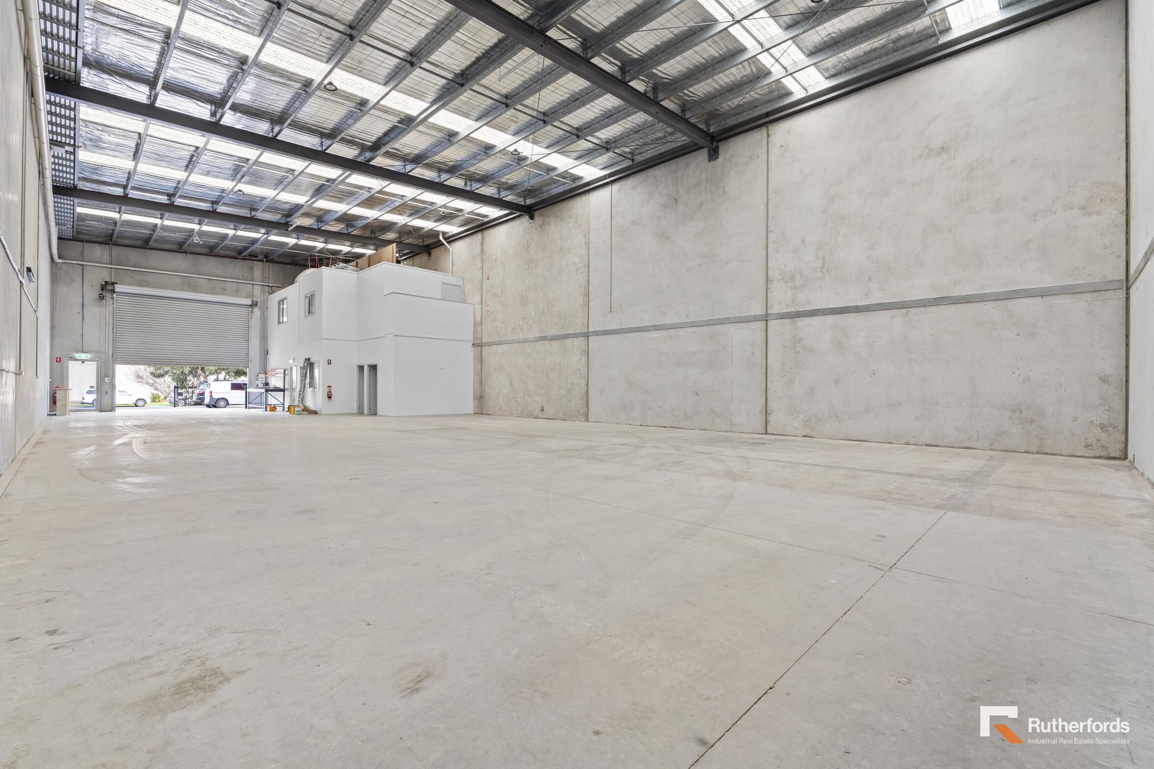 53 Latitude Boulevard, Thomastown For Sale by Rutherfords Real Estate - image 2