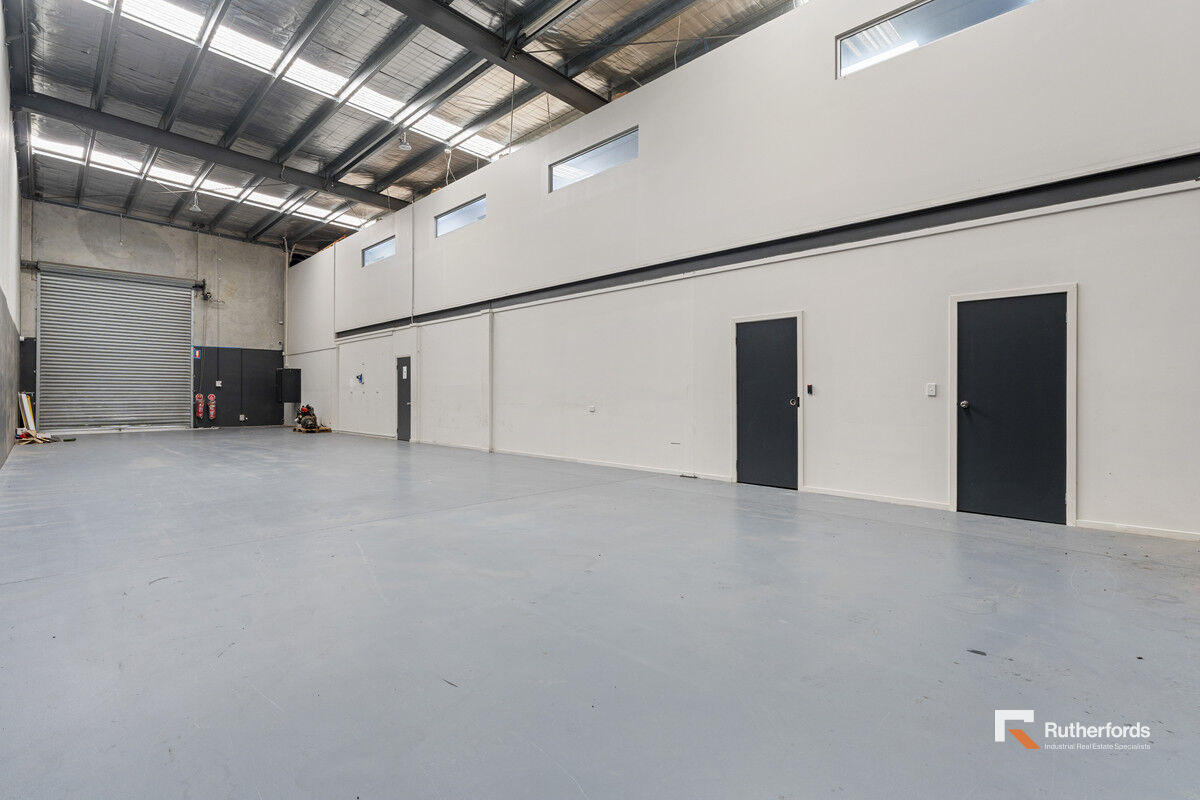 8A Lawn Court, Craigieburn For Sale or Lease by Rutherfords Real Estate - image 4