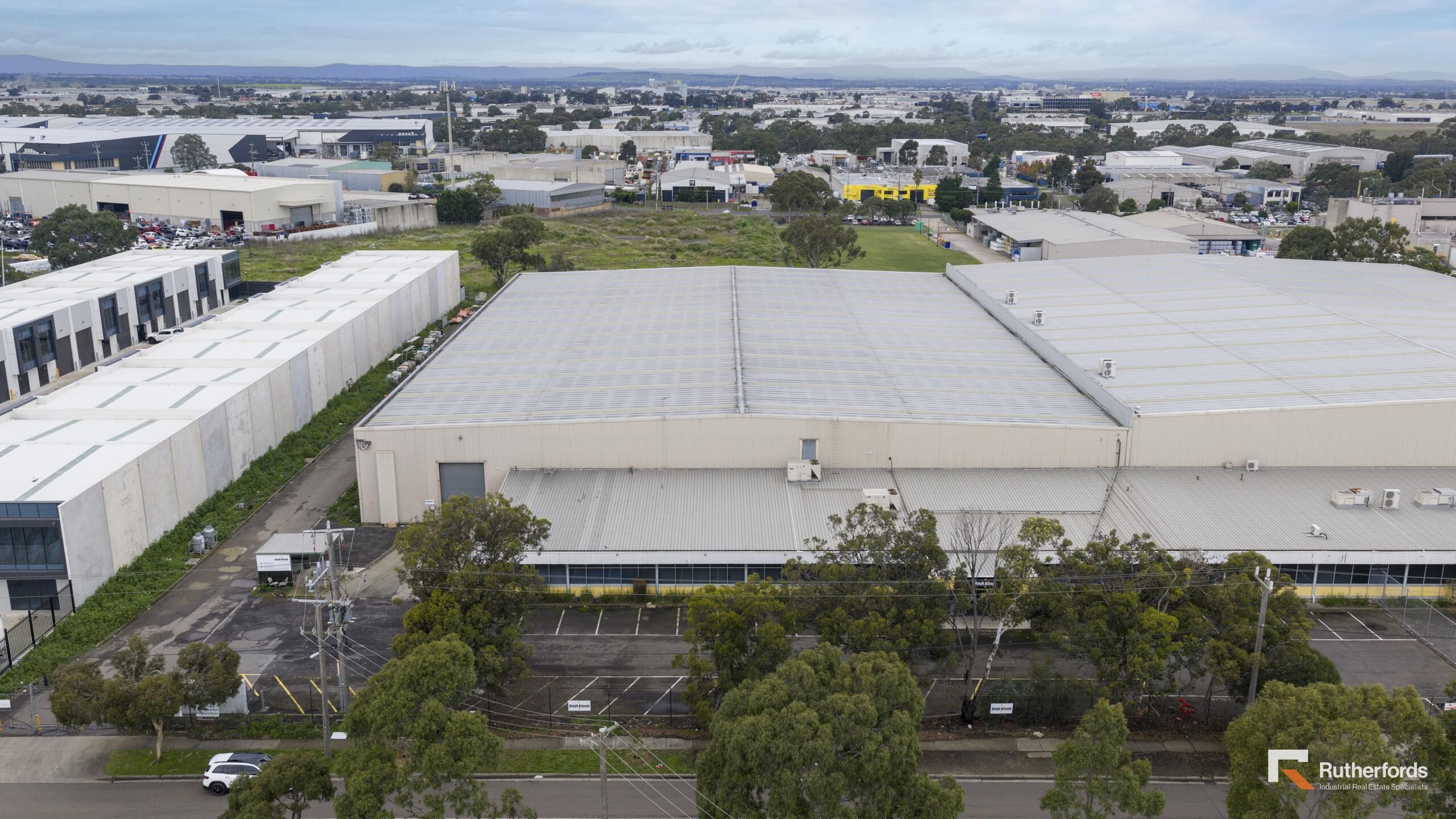 Warehouse A/88-106 Kyabram Street, Coolaroo For Lease by Rutherfords Real Estate - image 2