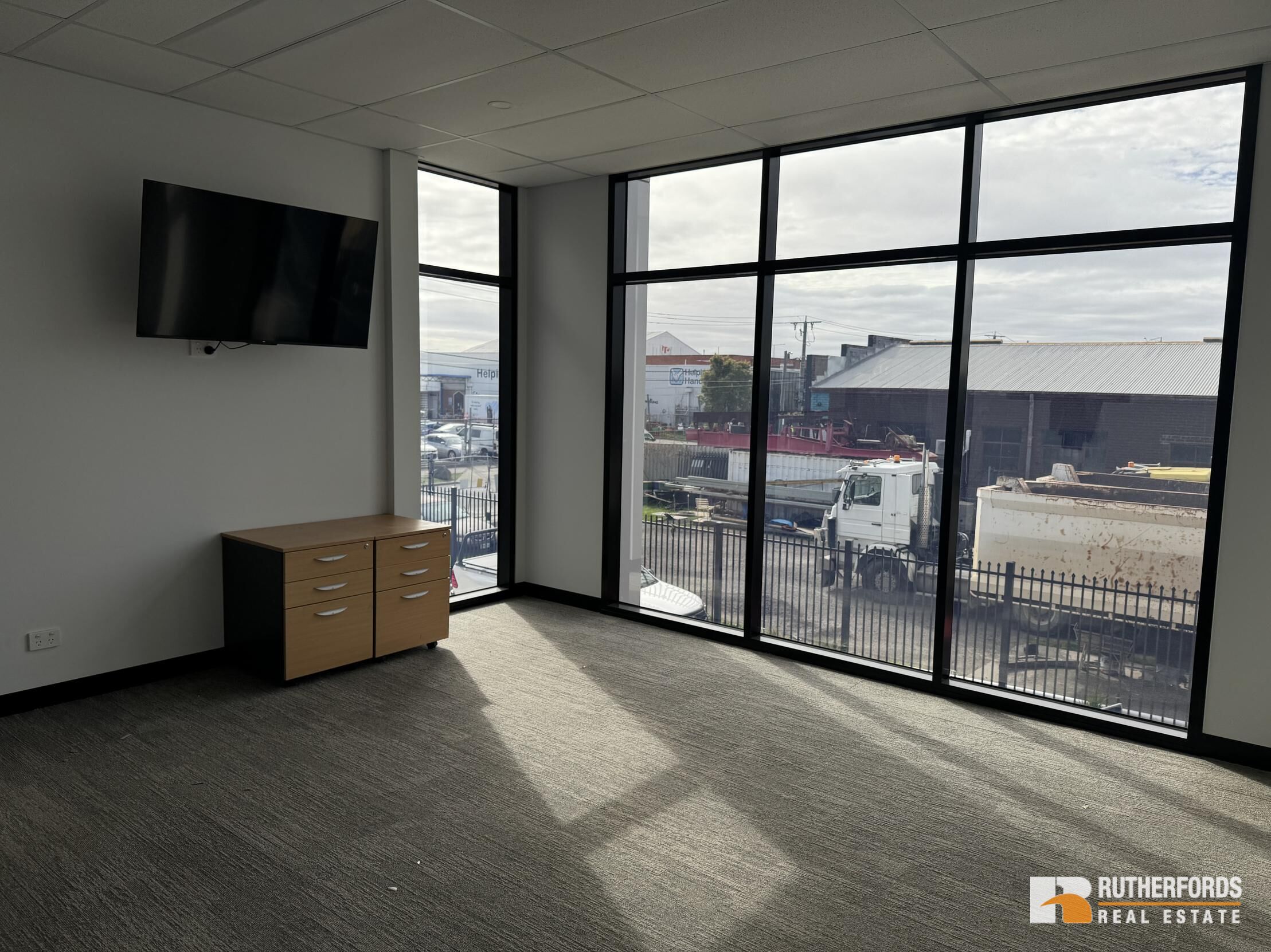 2/21 Mcintosh Street, Airport West Leased by Rutherfords Real Estate - image 6