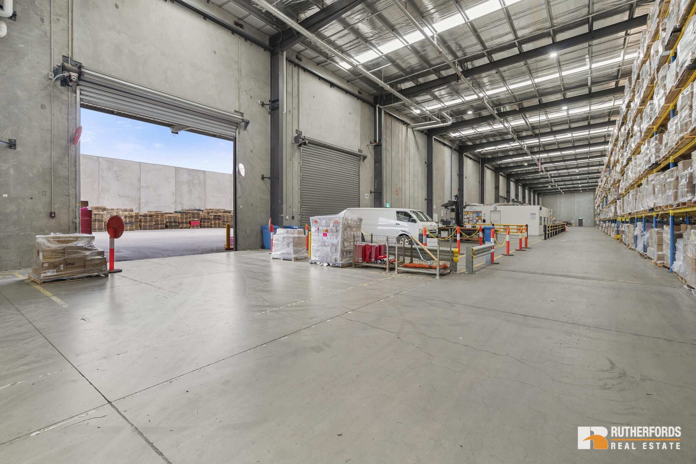 1/34-36 Banfield Court, Truganina For Sale by Rutherfords Real Estate - image 2