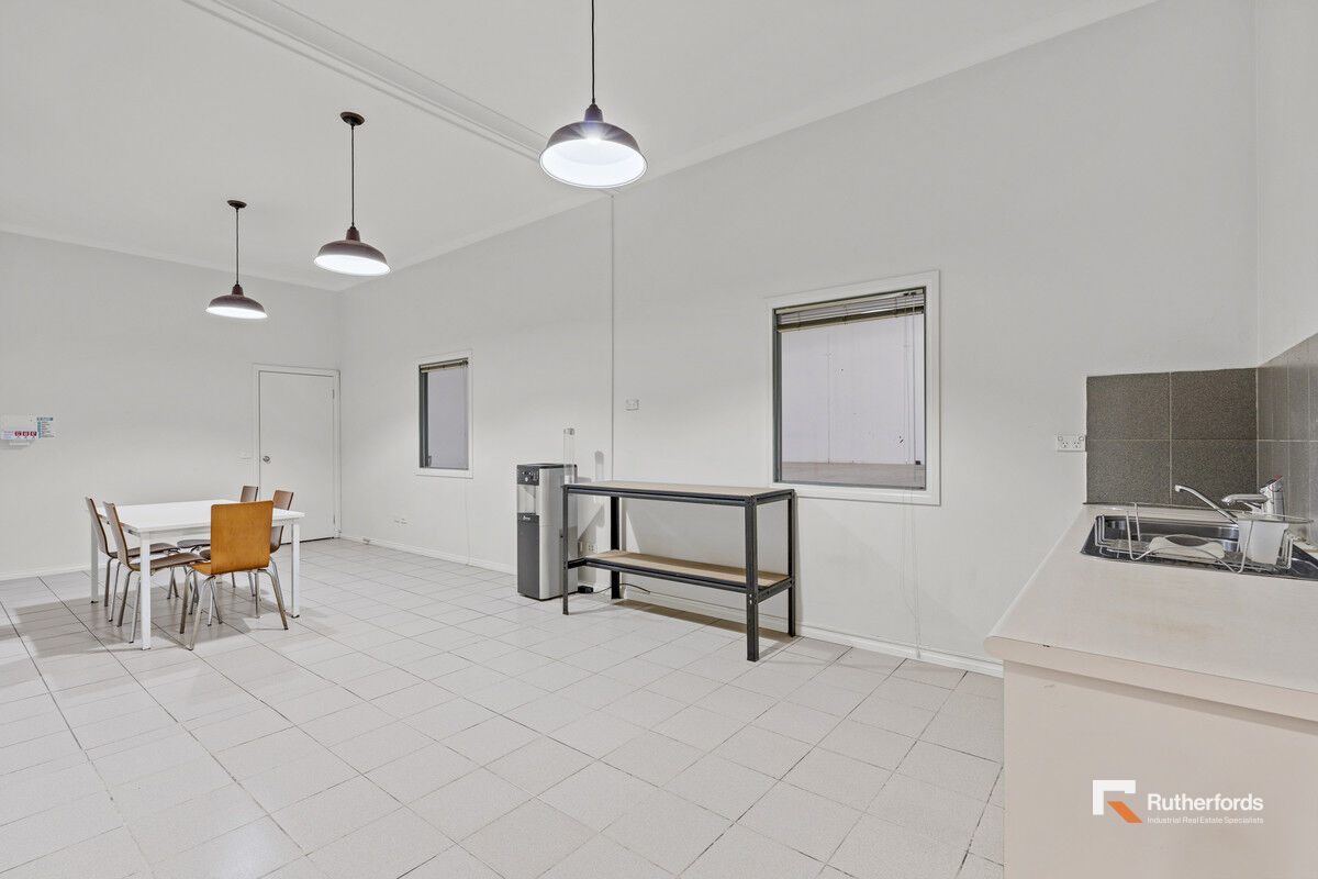 34 Lillee Crescent, Tullamarine For Sale by Rutherfords Real Estate - image 8