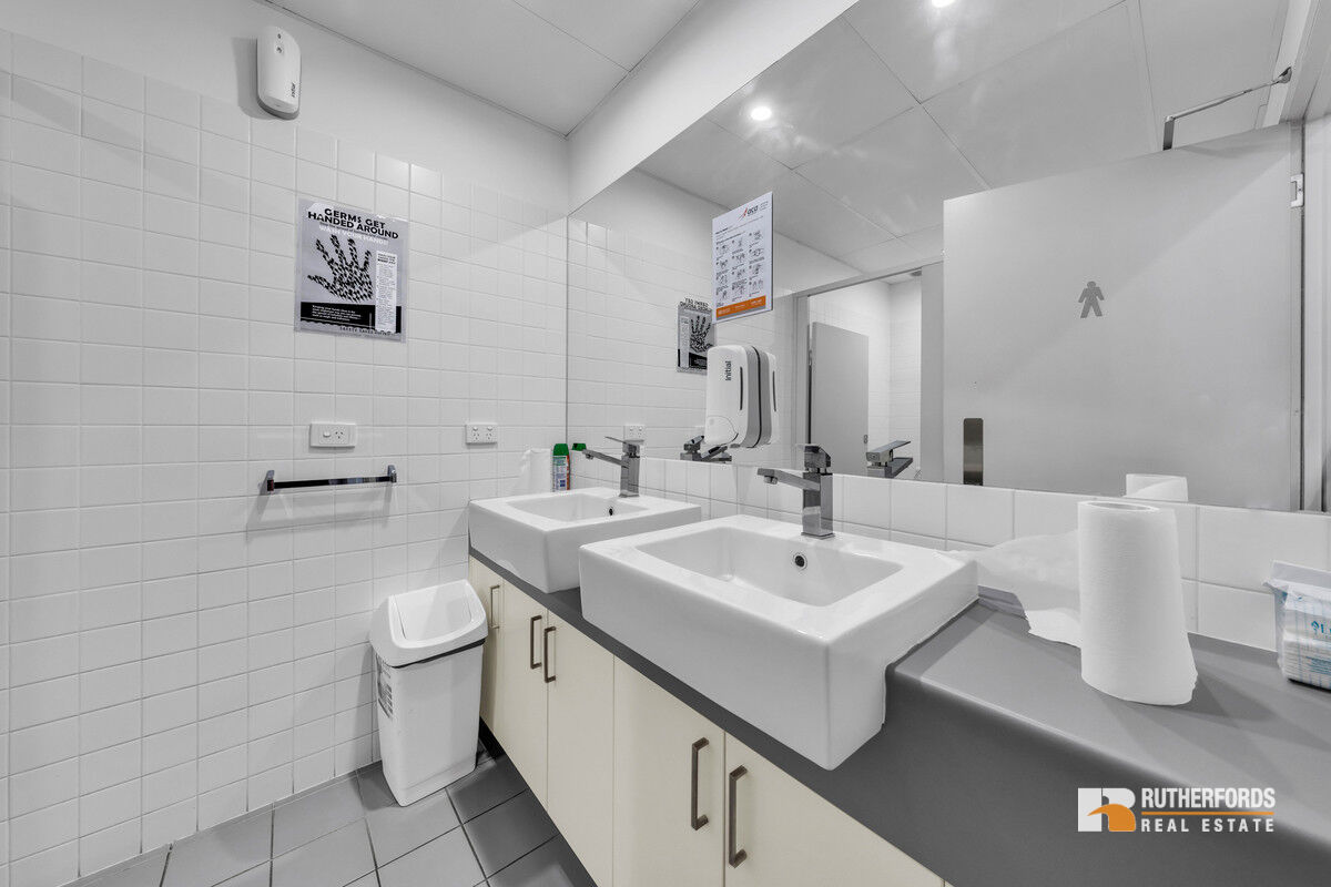 1/32 East Derrimut Crescent, Derrimut Sold by Rutherfords Real Estate - image 7