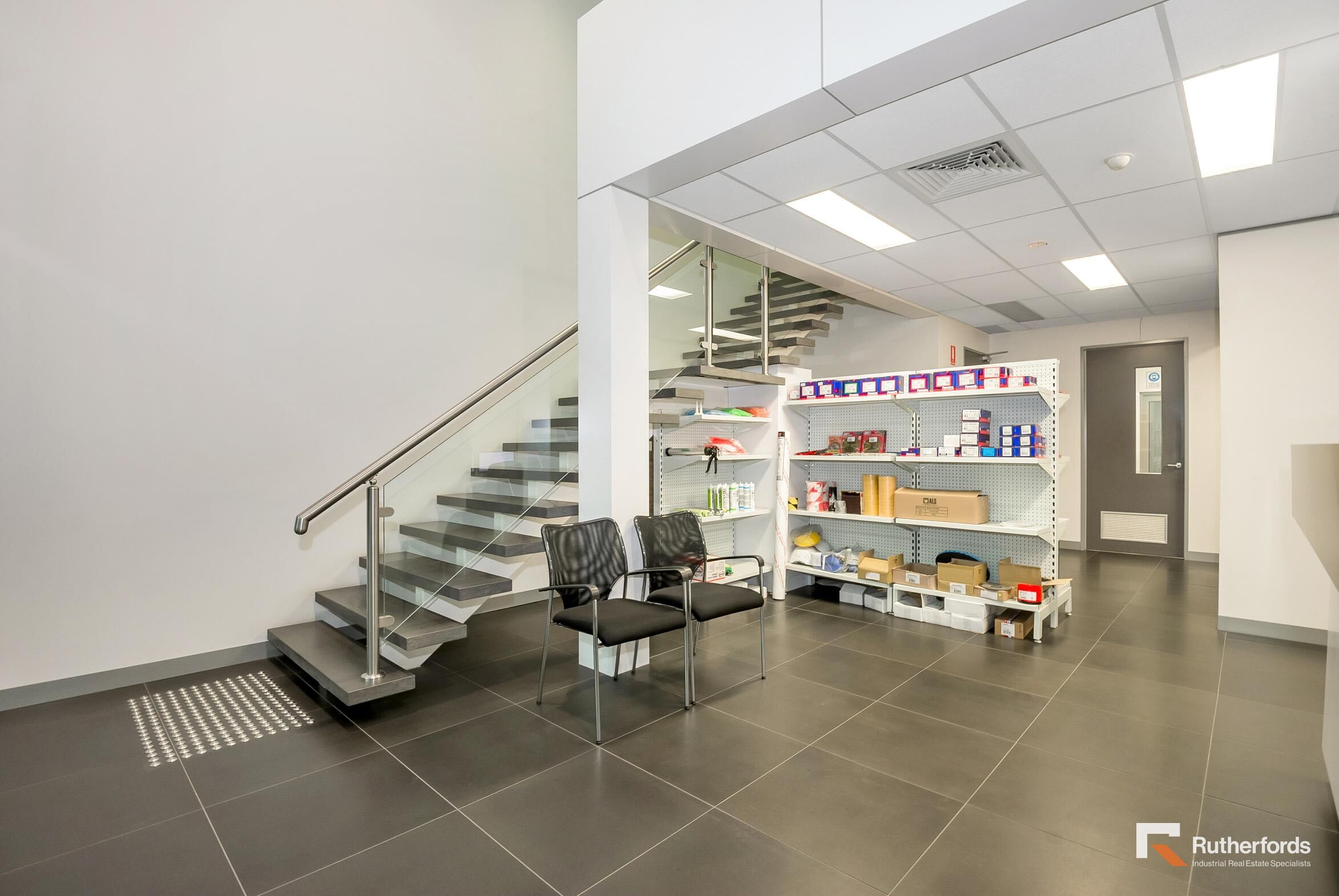 30 Logistics Street, Keilor Park Leased by Rutherfords Real Estate - image 3