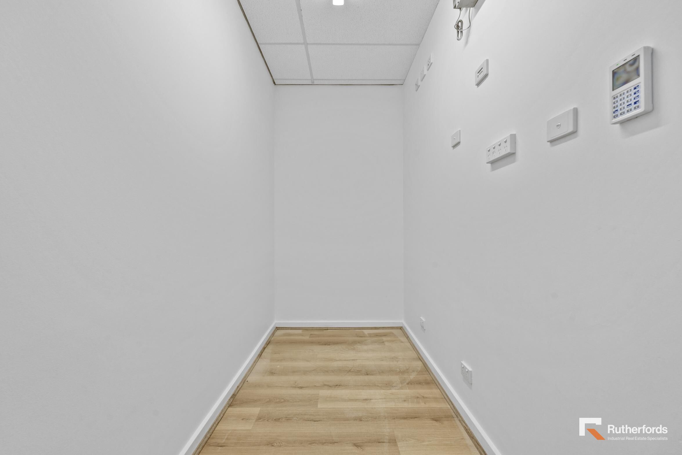 4B/60 Keilor Park Drive, Keilor East Leased by Rutherfords Real Estate - image 9