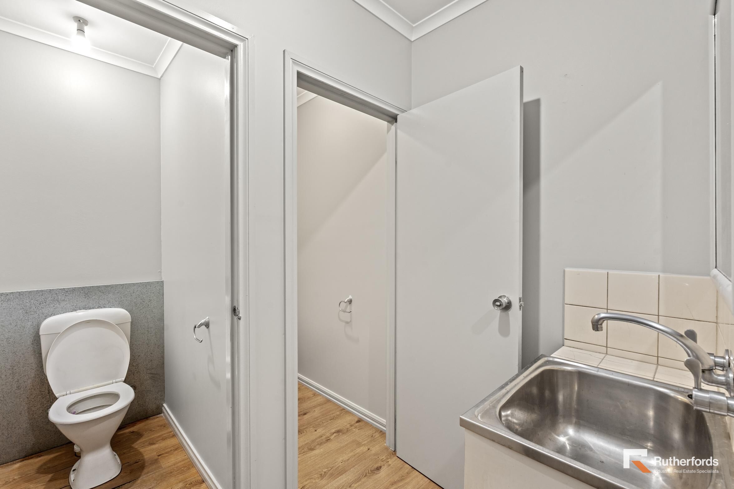 37 Macquarie Drive, Thomastown For Lease by Rutherfords Real Estate - image 13