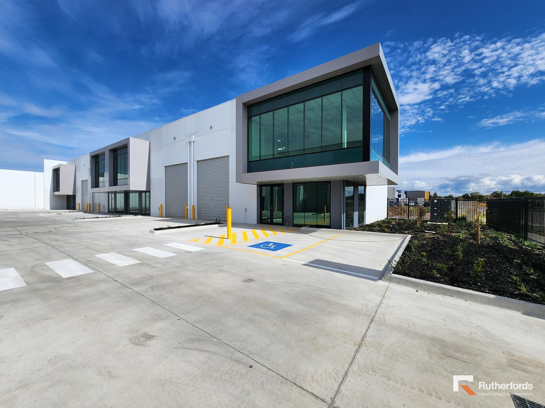 1-4/28 Freeway Drive, Wallan For Sale or Lease by Rutherfords Real Estate