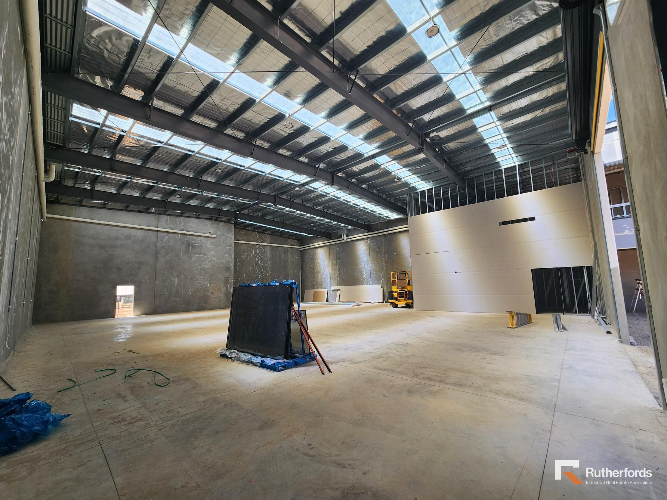 9-13 Target Street, Melton For Sale by Rutherfords Real Estate - image 14