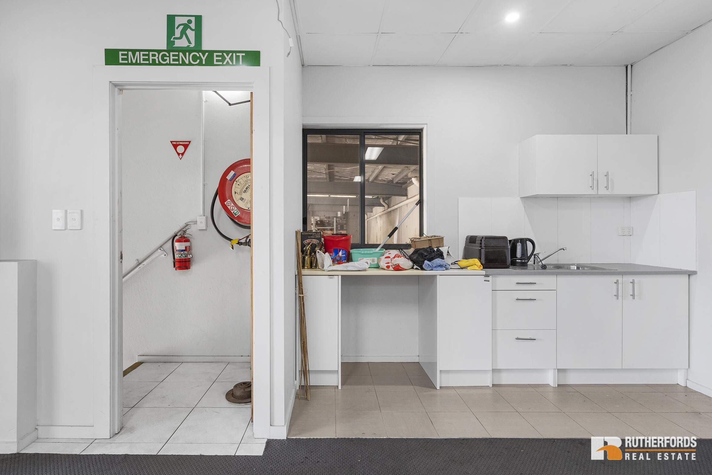 7 Sabre Crescent, Tullamarine Leased by Rutherfords Real Estate - image 6