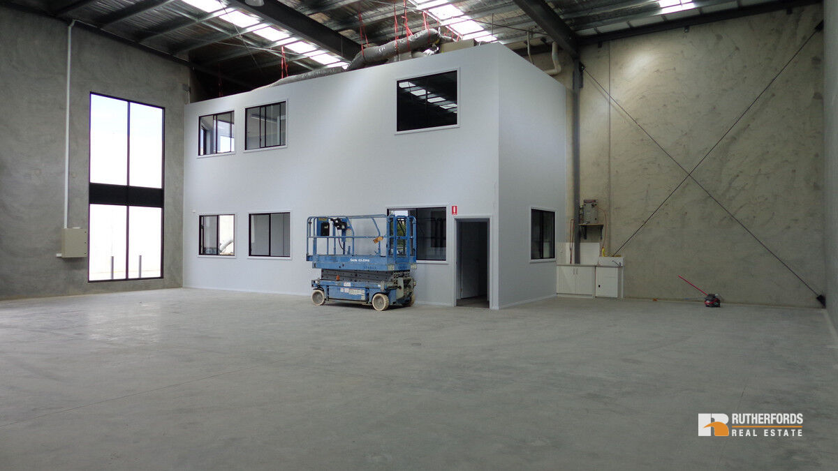 2/112 Fairbairn Road, Sunshine West For Lease by Rutherfords Real Estate - image 2
