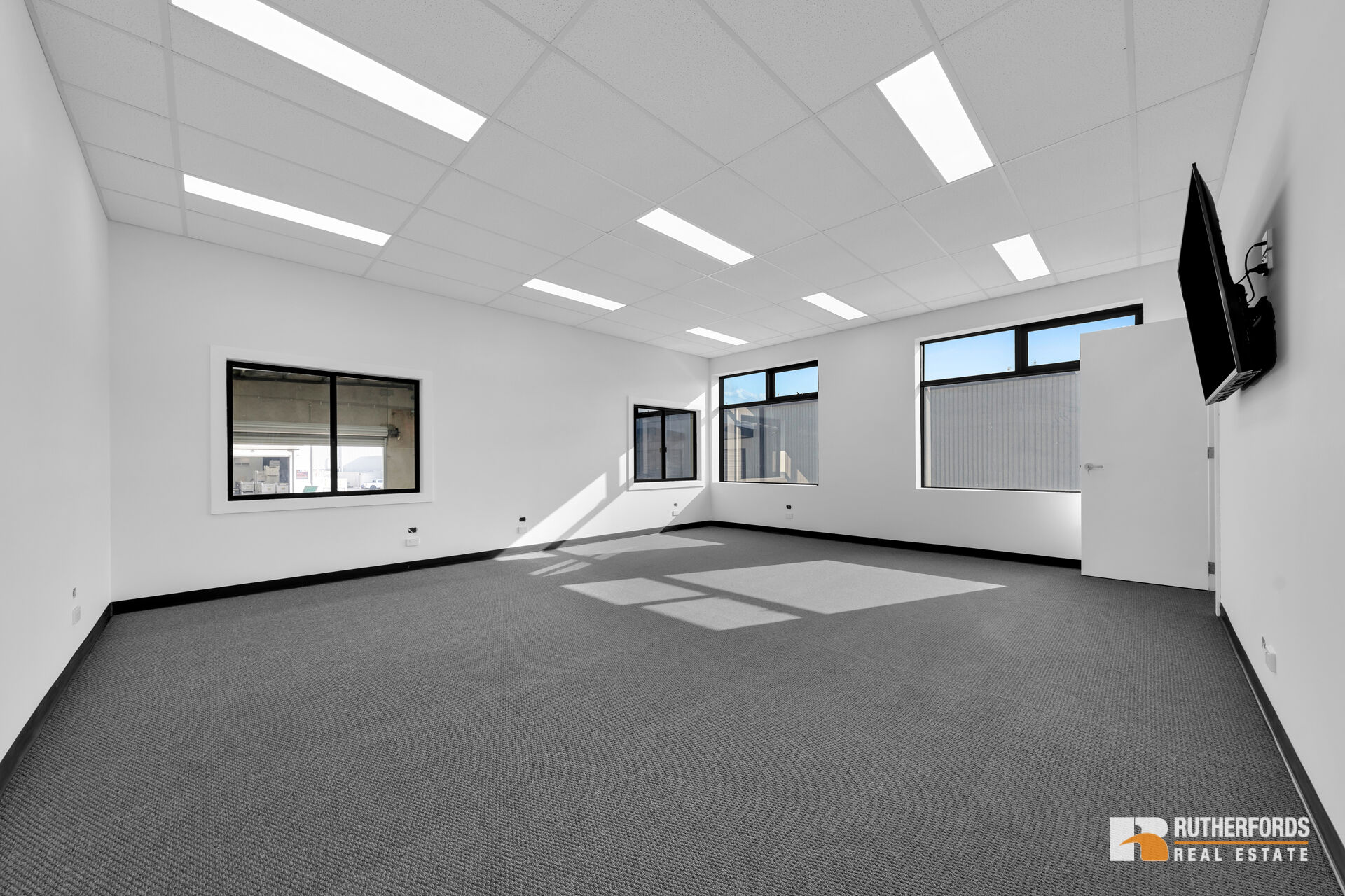 2/11 Industrial Avenue, Thomastown Sold by Rutherfords Real Estate - image 12
