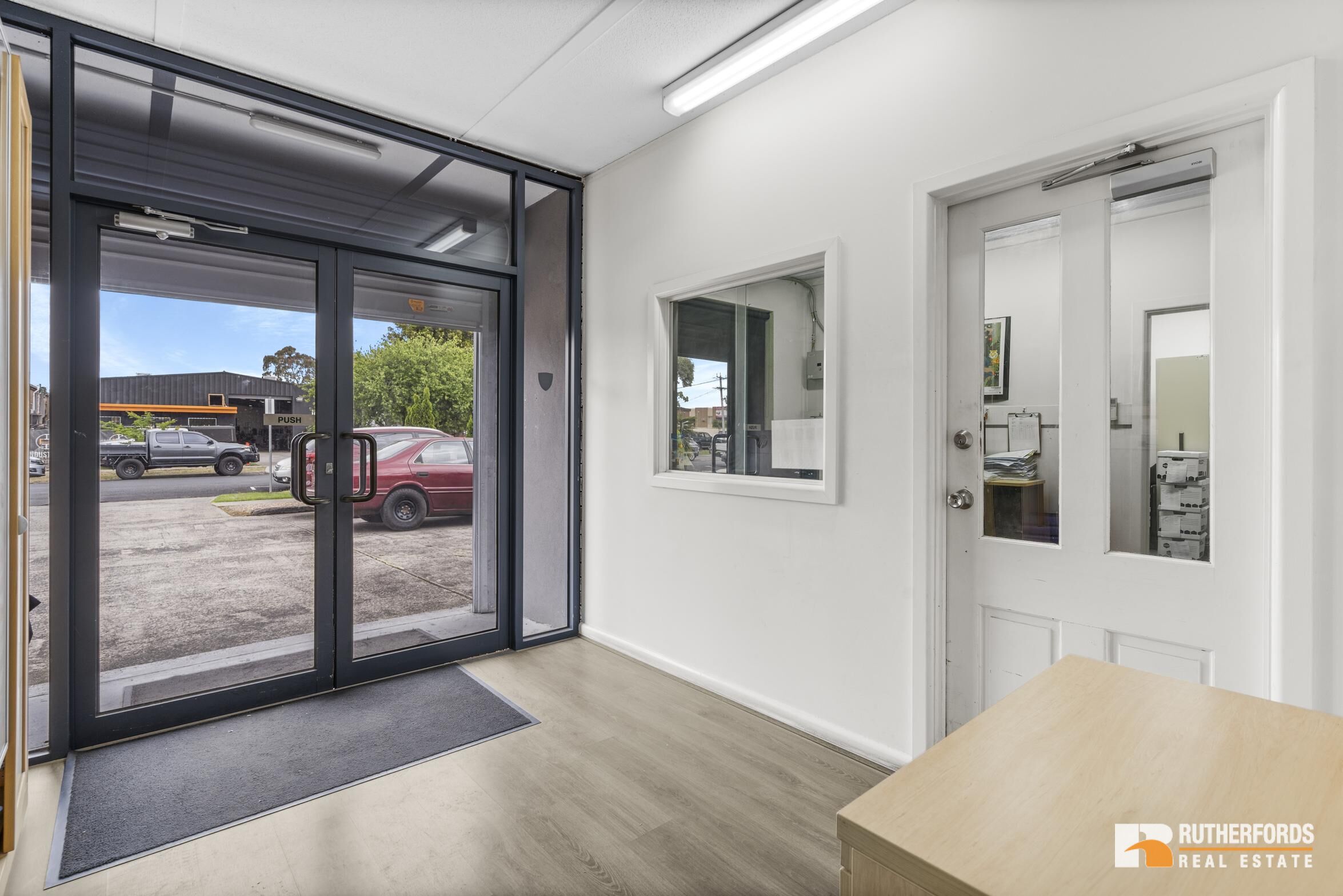 13 Temple Drive, Thomastown For Lease by Rutherfords Real Estate - image 2