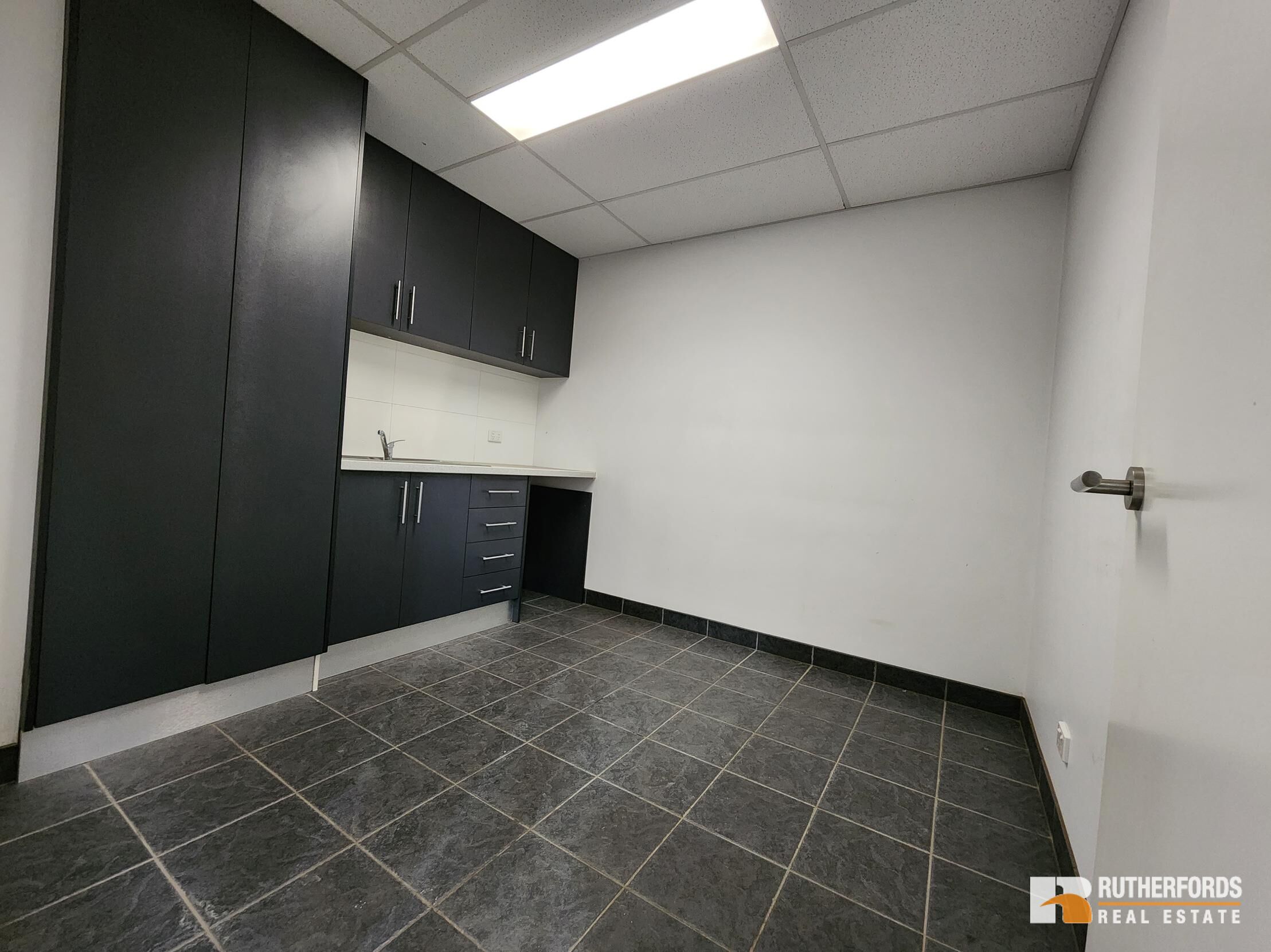 164 Derrimut Drive, Derrimut Sold by Rutherfords Real Estate - image 8