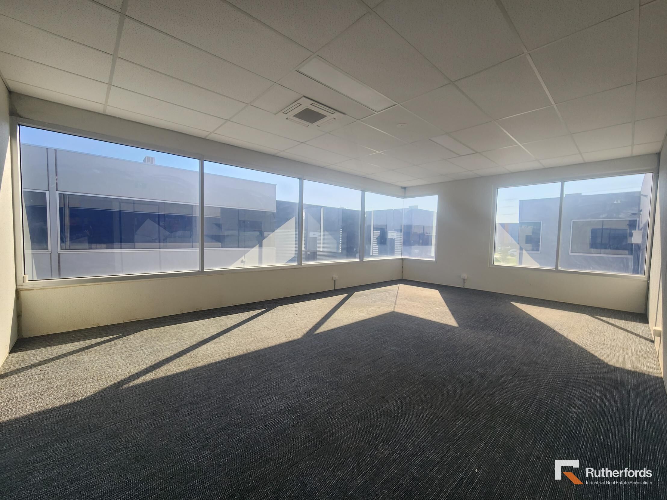 10/479 Dohertys Road, Truganina For Lease by Rutherfords Real Estate - image 5
