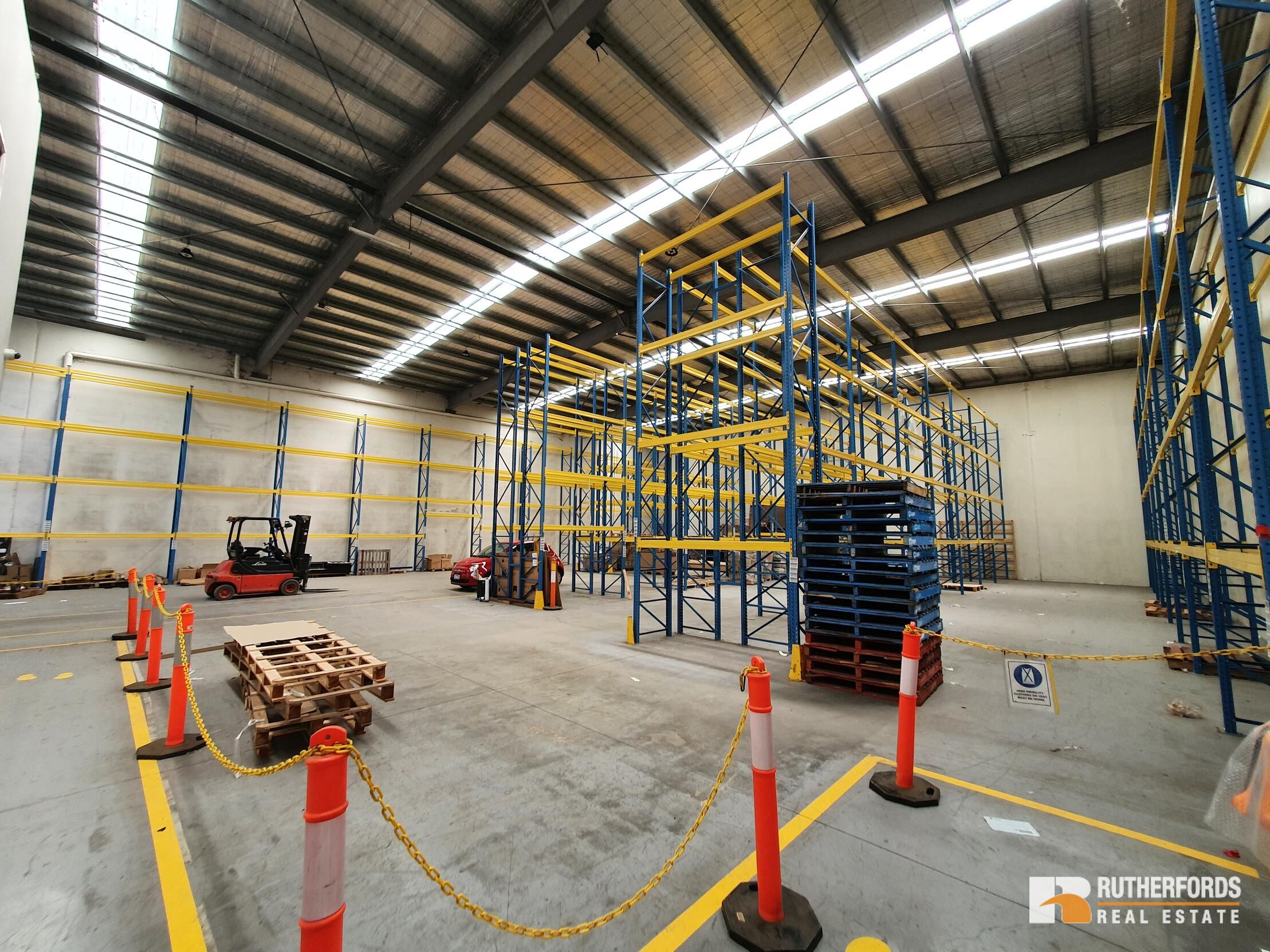 34 Lillee Crescent, Tullamarine Leased by Rutherfords Real Estate - image 9