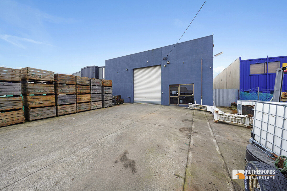 8 Glenbarry Road, Campbellfield Sold by Rutherfords Real Estate - image 3