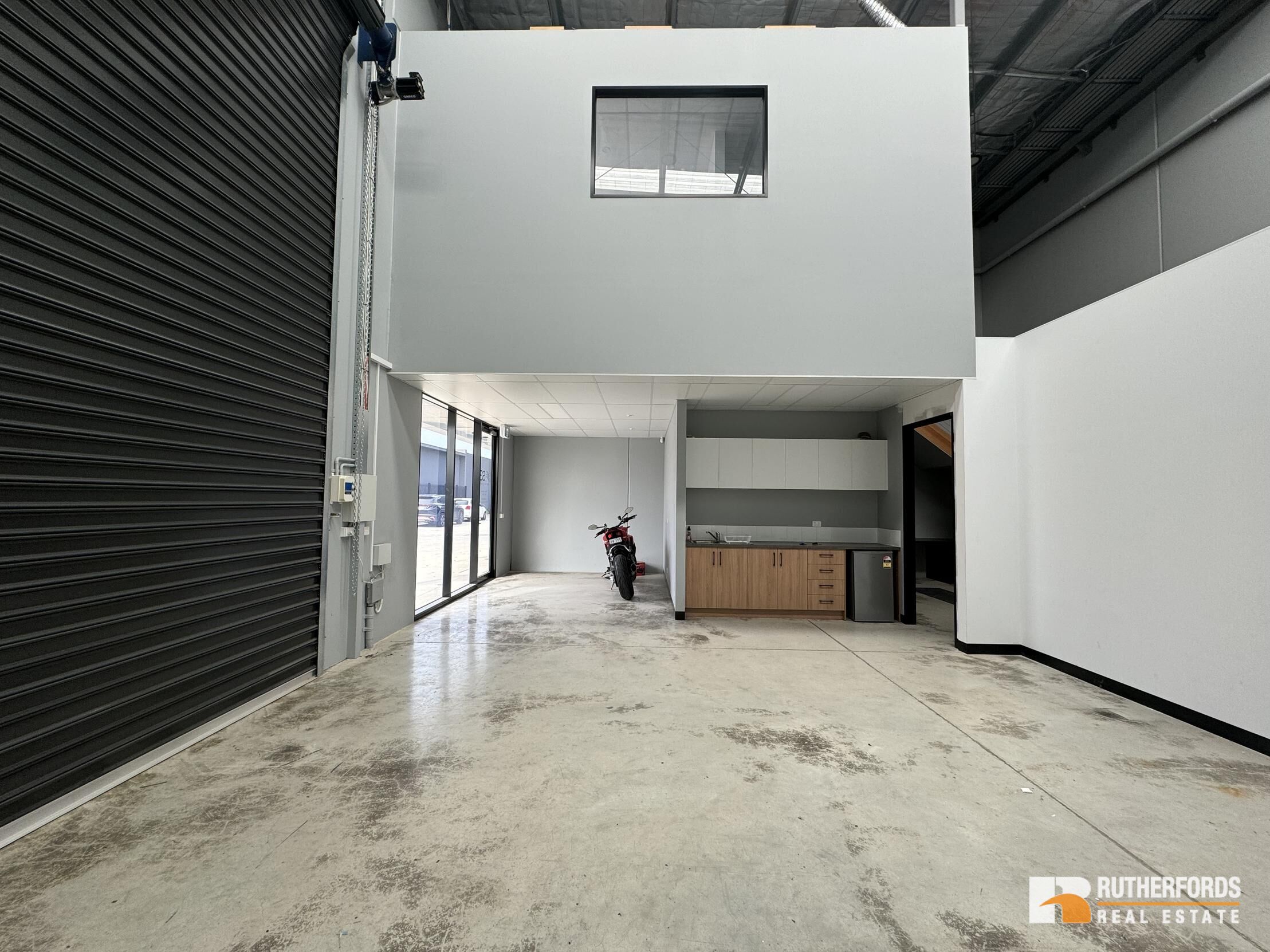 2/21 Mcintosh Street, Airport West Leased by Rutherfords Real Estate - image 2