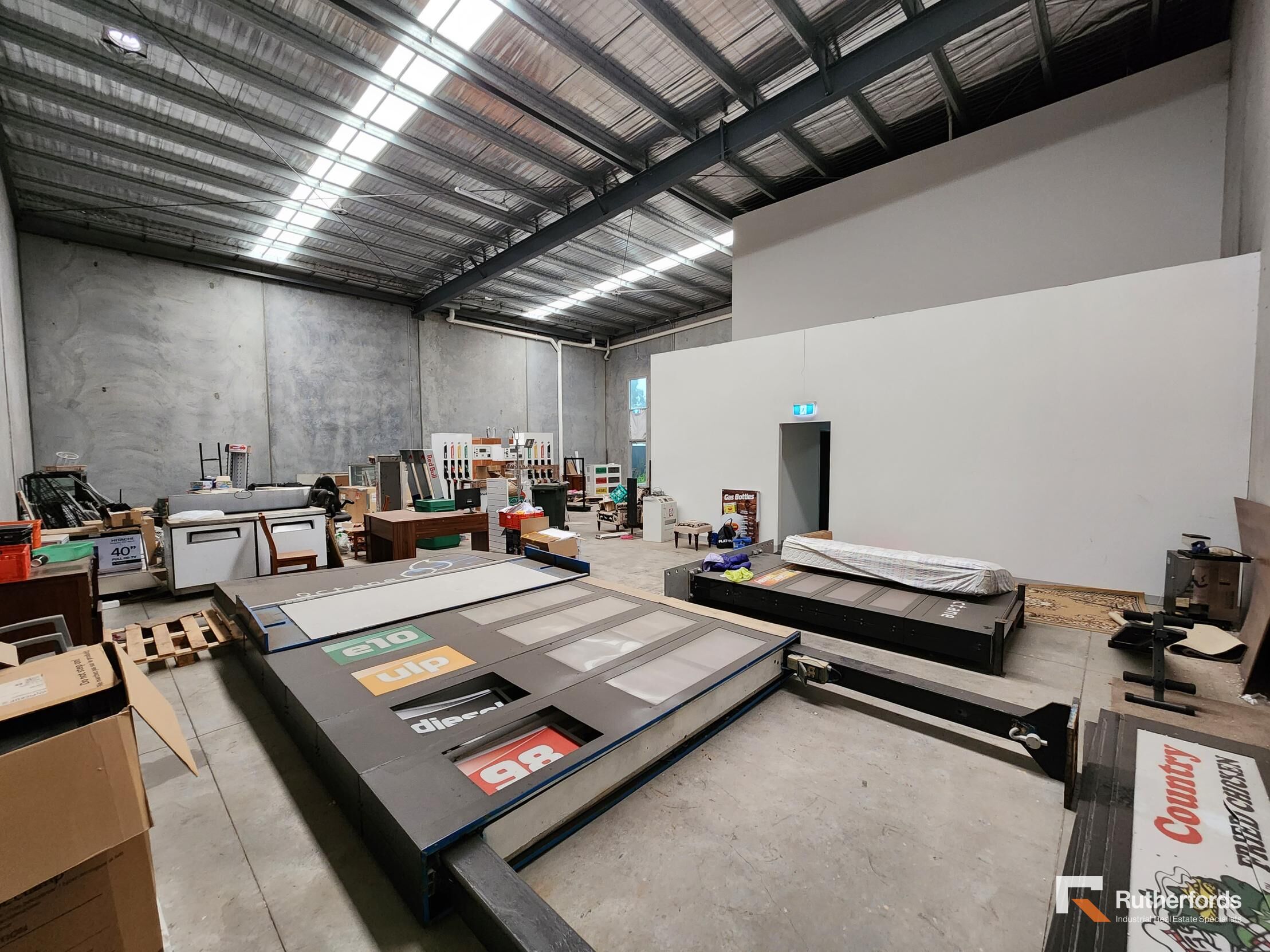 2/1 Archer Road, Truganina For Lease by Rutherfords Real Estate - image 3