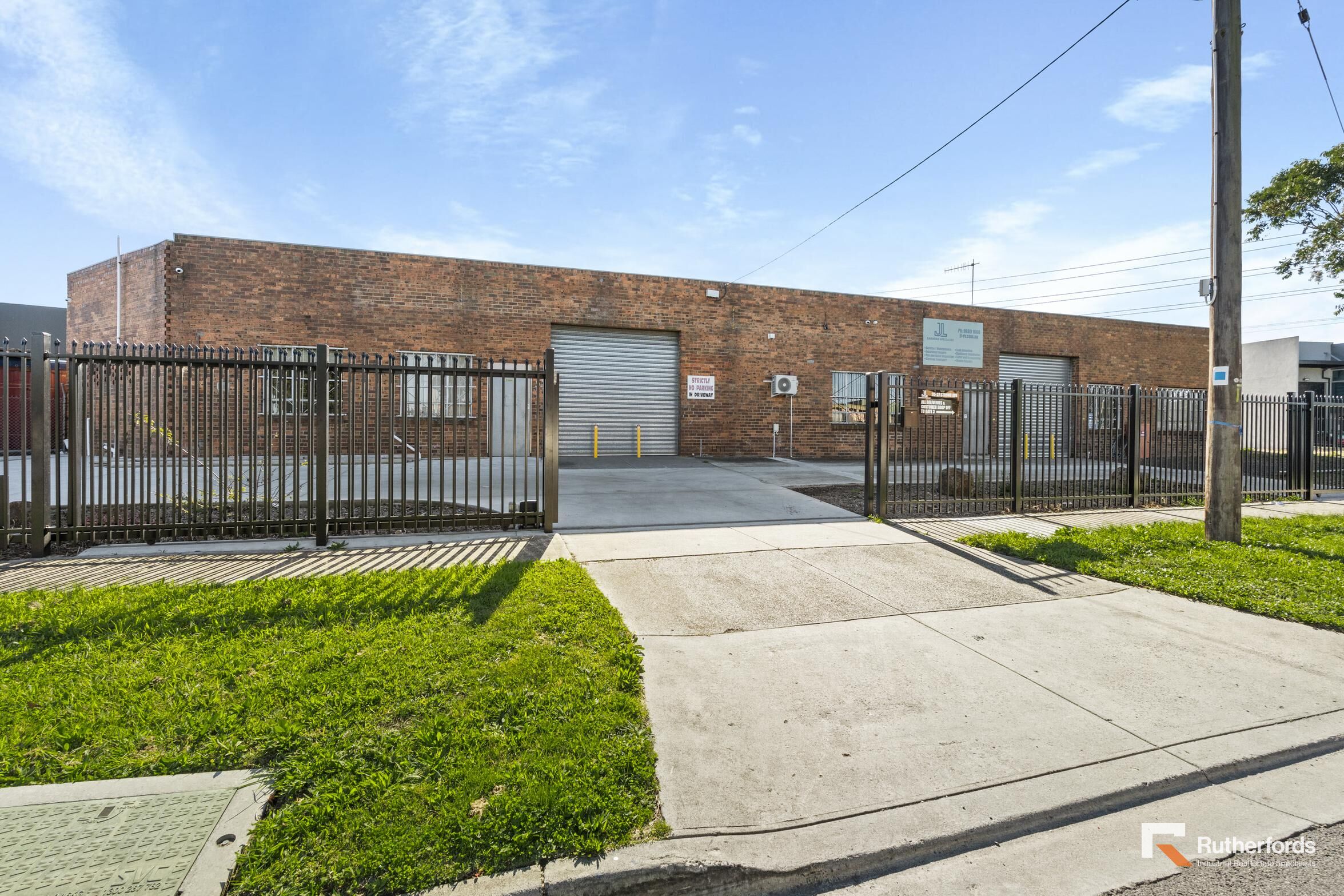35 Strong Avenue, Thomastown For Sale by Rutherfords Real Estate - image 2