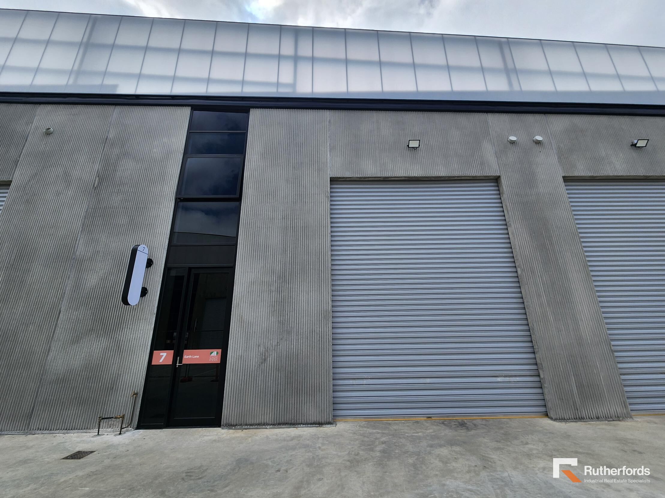 7 Earth Lane, Campbellfield For Lease by Rutherfords Real Estate - image 2