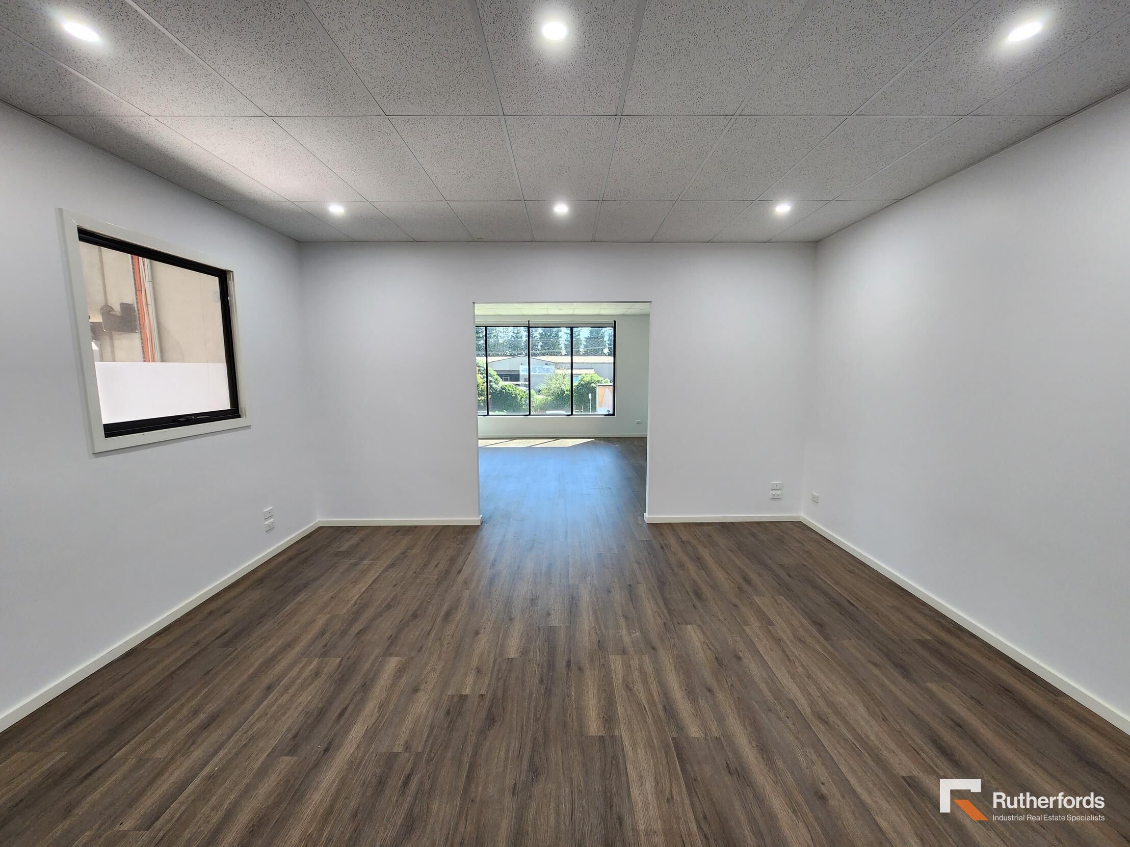 36 Fordson Road, Campbellfield For Sale by Rutherfords Real Estate - image 9