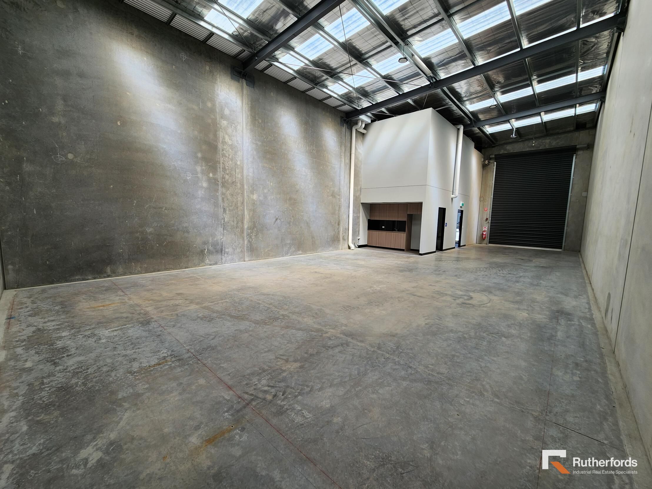 11 & 12/29-33 Lakeside Drive, Broadmeadows For Sale by Rutherfords Real Estate - image 5