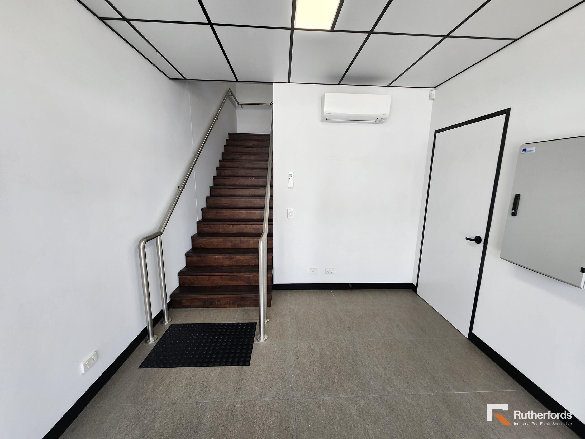 11 & 12/29-33 Lakeside Drive, Broadmeadows For Sale by Rutherfords Real Estate - image 16