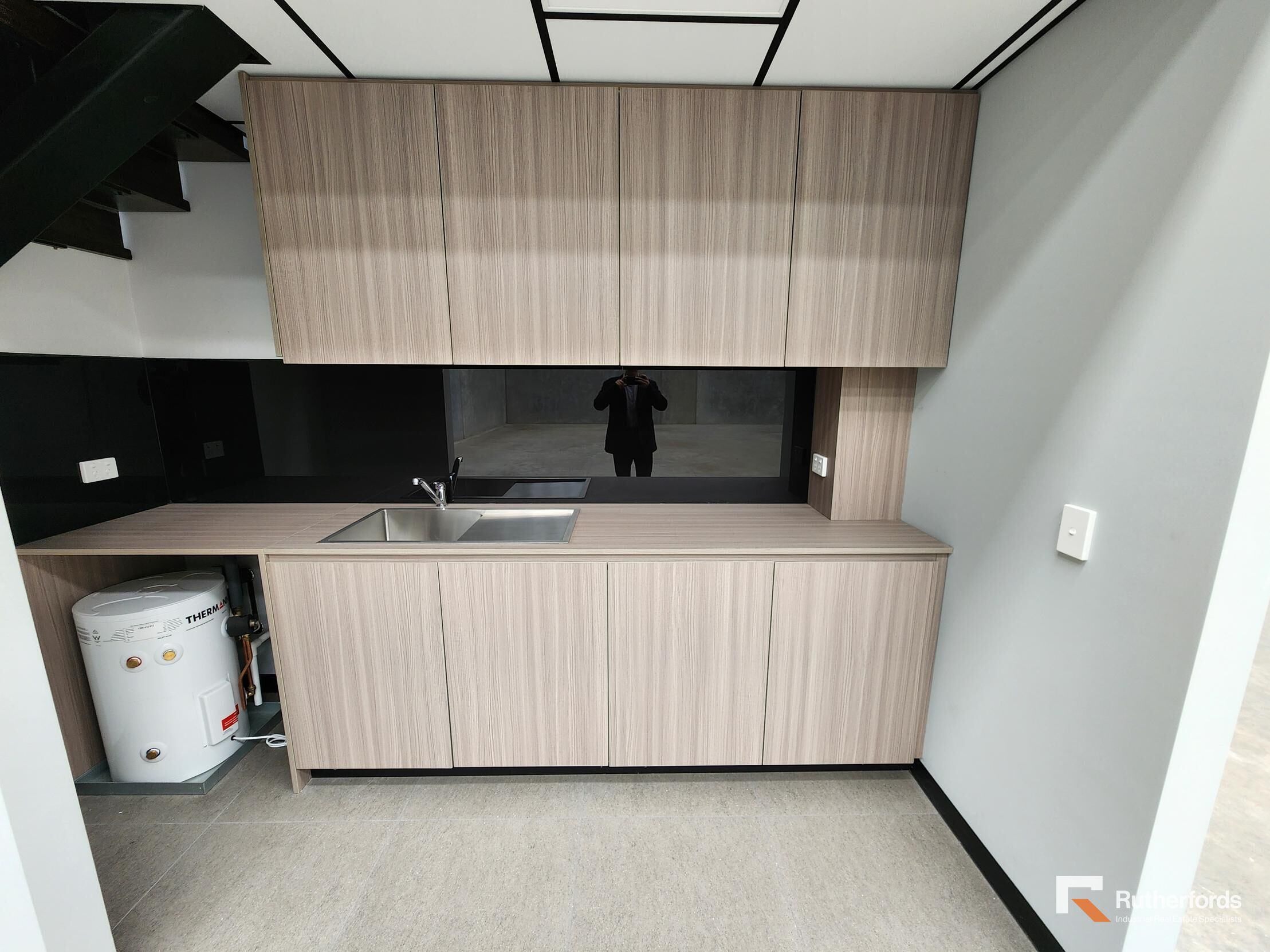 15/29-33 Lakeside Drive, Broadmeadows For Lease by Rutherfords Real Estate - image 8