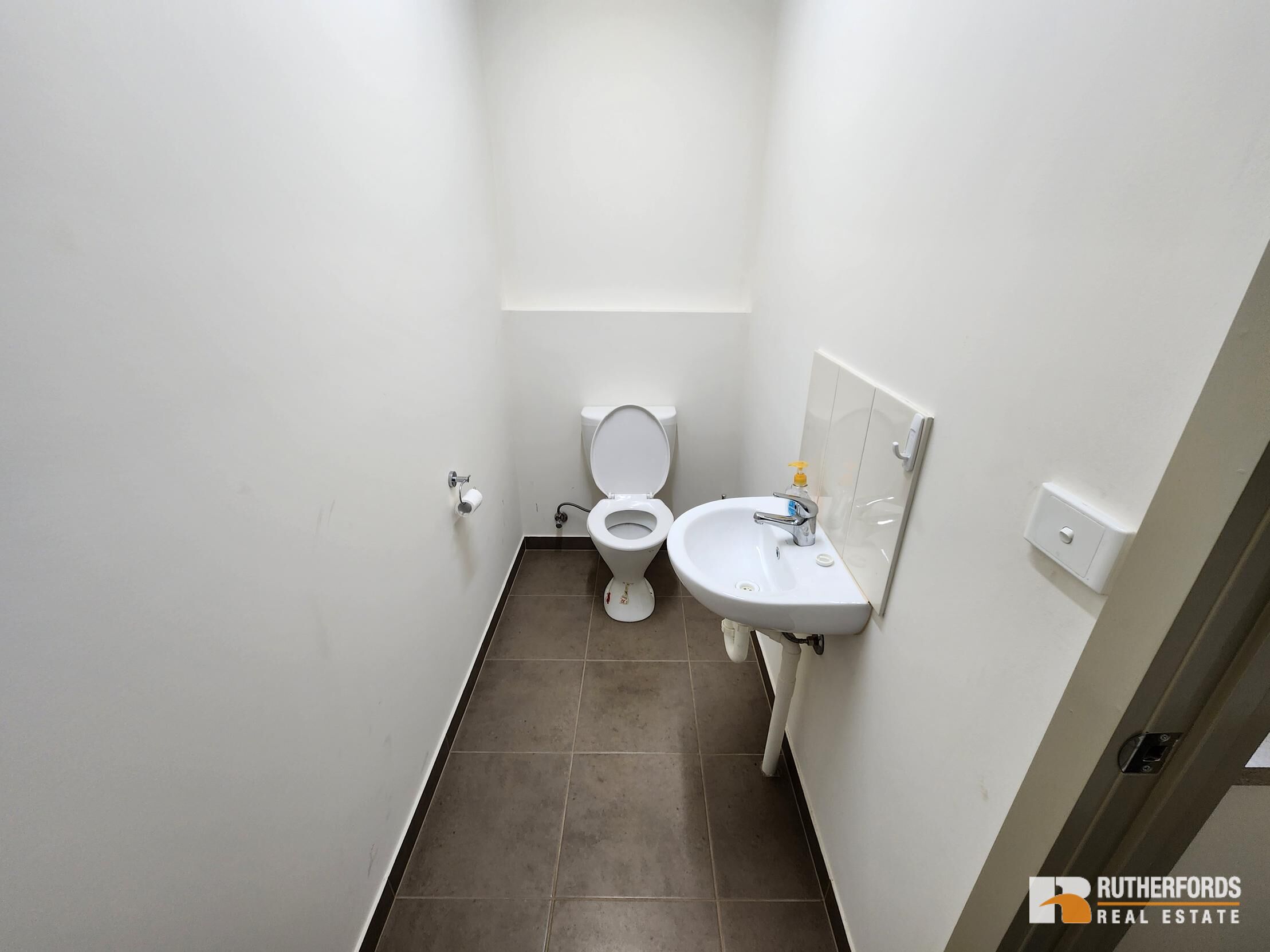 7 Pelmet Crescent, Thomastown For Lease by Rutherfords Real Estate - image 8