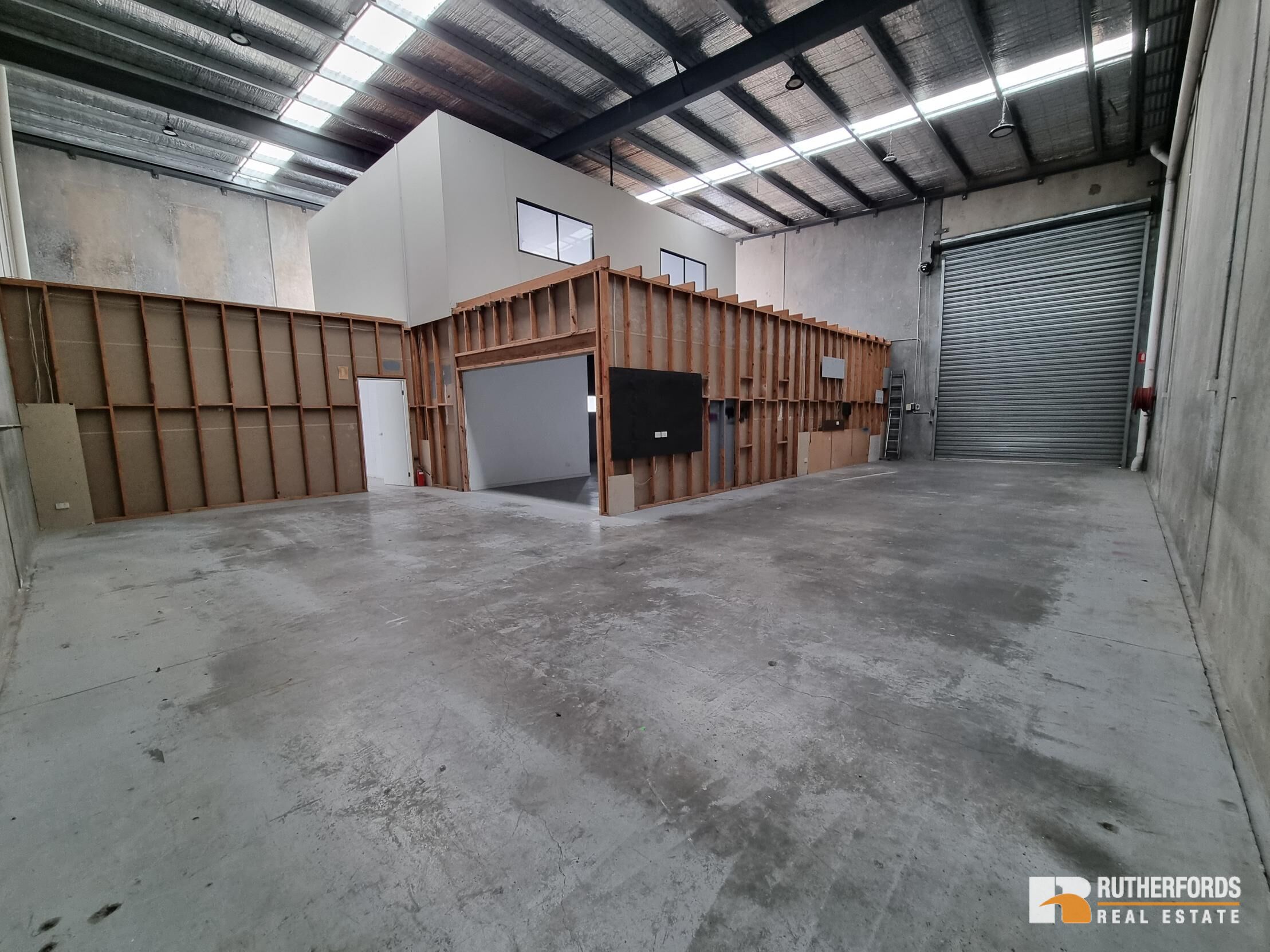 1/25 - 27 Hocking Street, Coburg North Leased by Rutherfords Real Estate