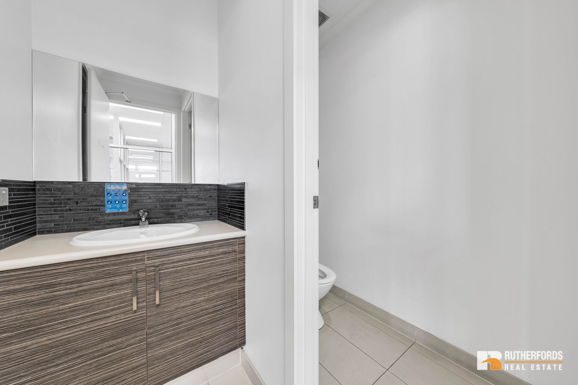 84 Hunter Road, Derrimut Sold by Rutherfords Real Estate - image 6