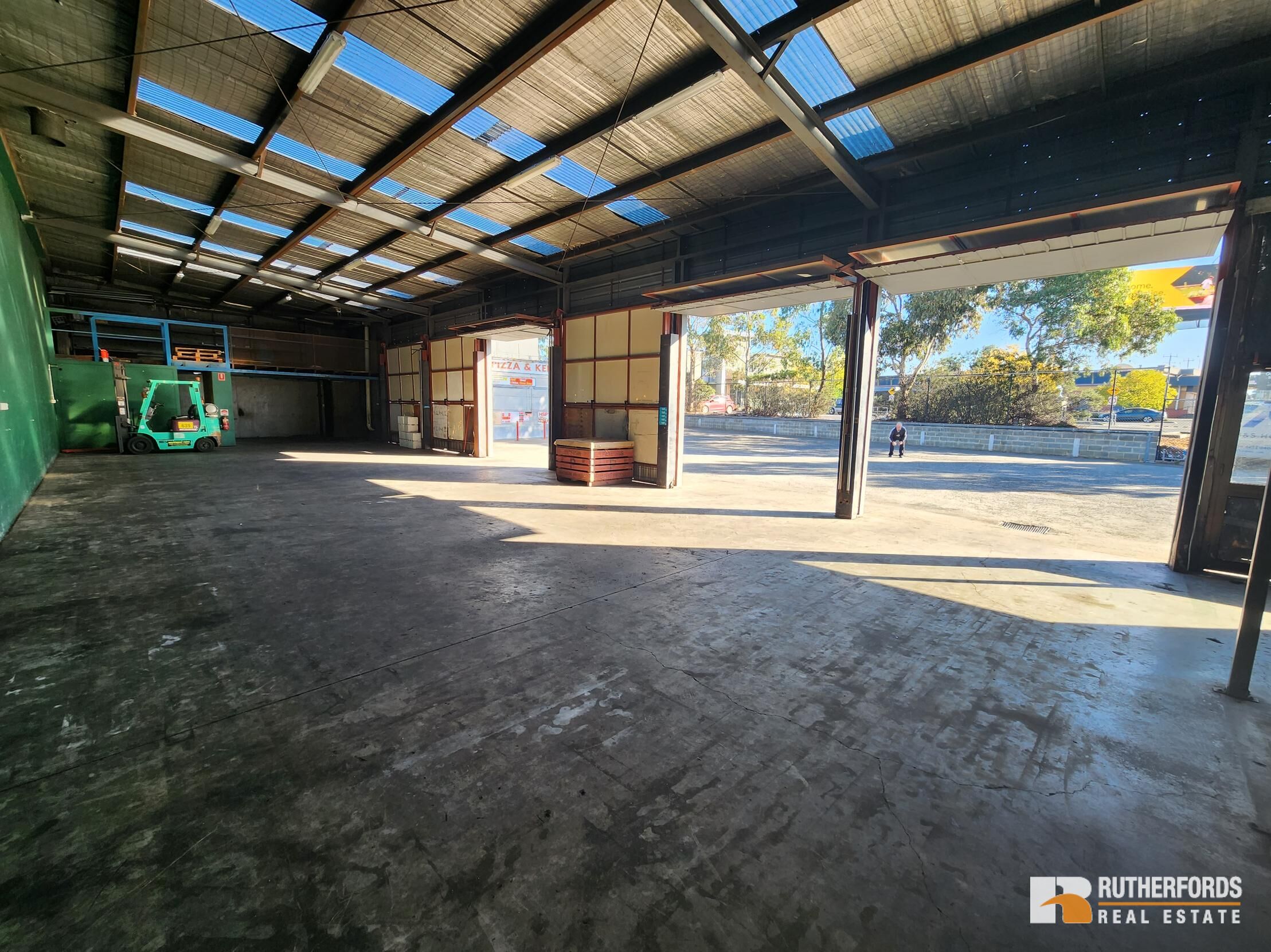 1/1429 Sydney Road, Fawkner Leased by Rutherfords Real Estate - image 7
