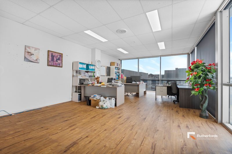 8 Lawn Court, Craigieburn For Sale by Rutherfords Real Estate - image 5