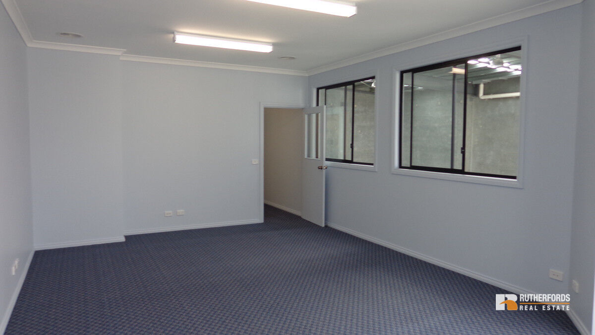 2/112 Fairbairn Road, Sunshine West For Lease by Rutherfords Real Estate - image 3