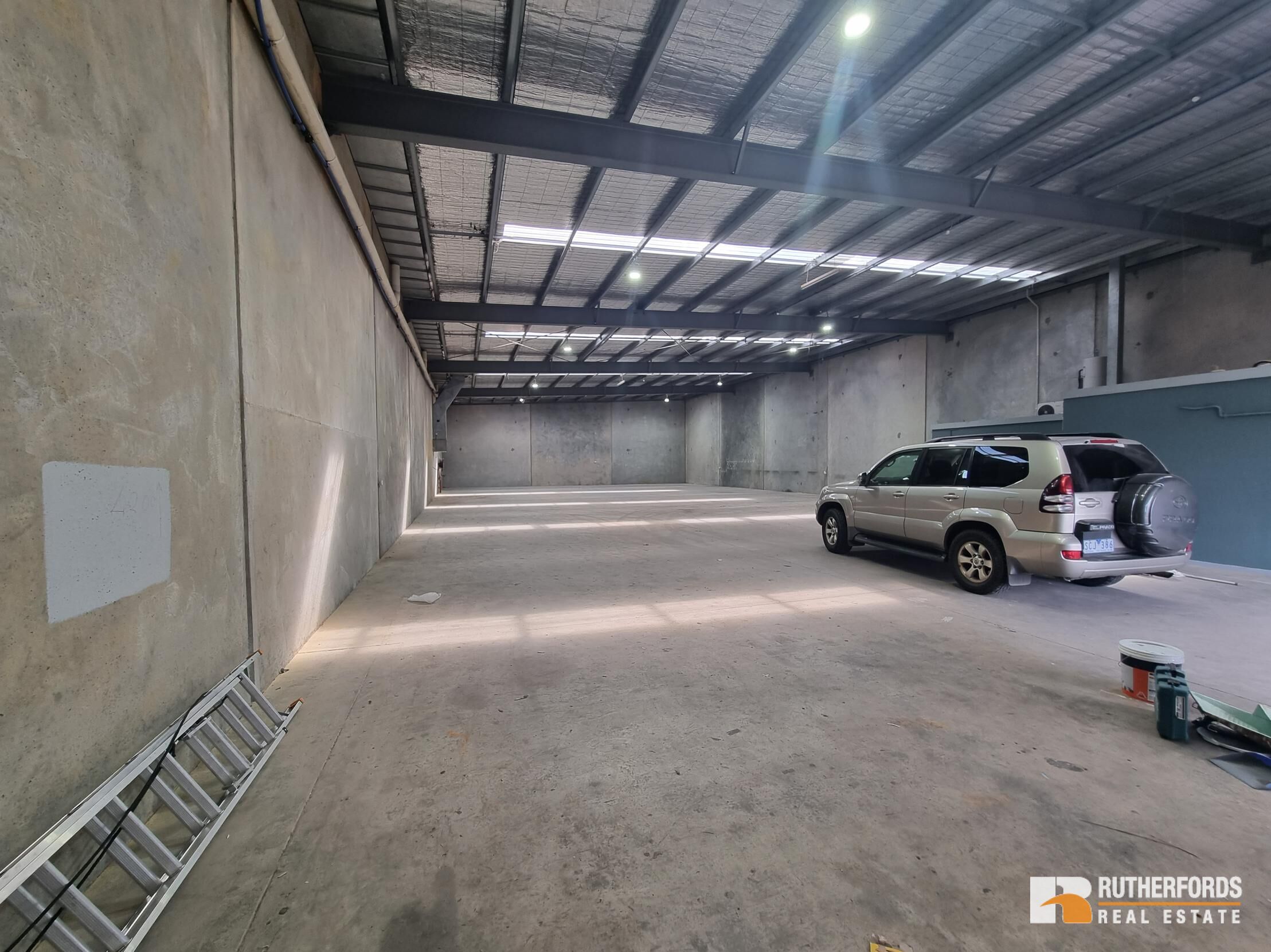1/30 Glenbarry Road, Campbellfield Leased by Rutherfords Real Estate - image 2