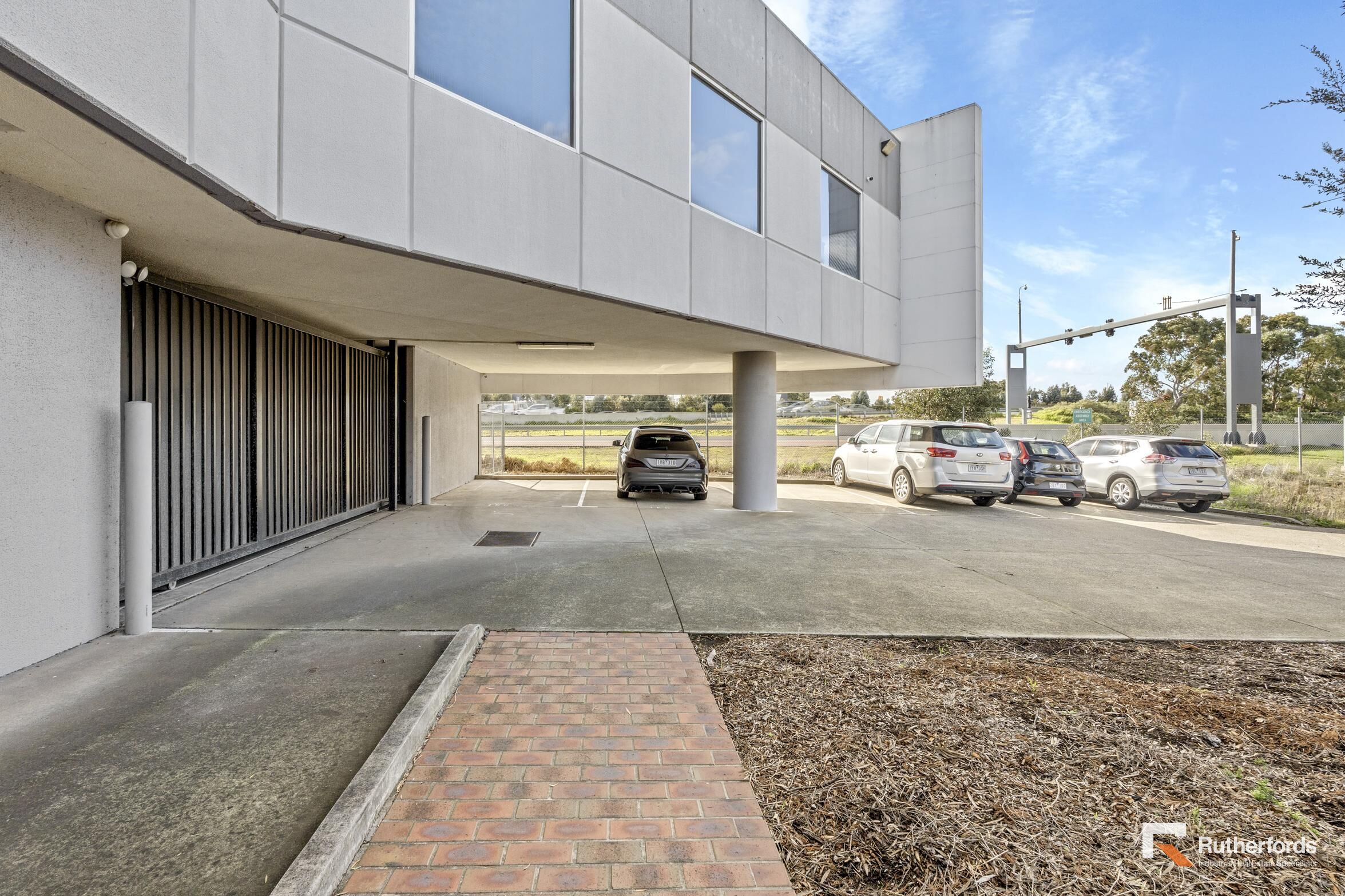20-22 Catalina Drive, Tullamarine For Sale by Rutherfords Real Estate - image 15