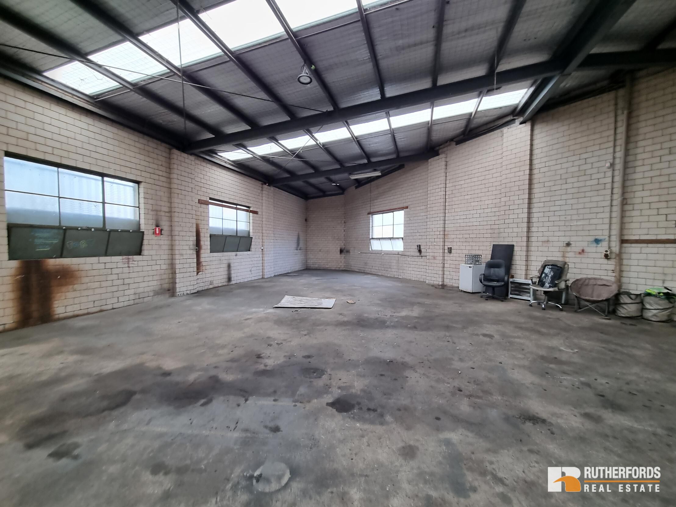 5/85 Somerset Road, Campbellfield Leased by Rutherfords Real Estate - image 2