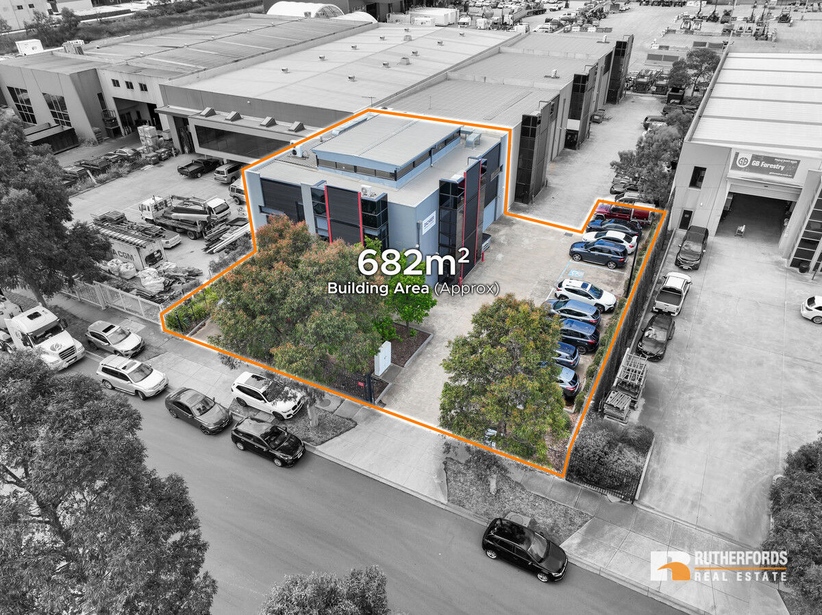 1/32 East Derrimut Crescent, Derrimut Sold by Rutherfords Real Estate