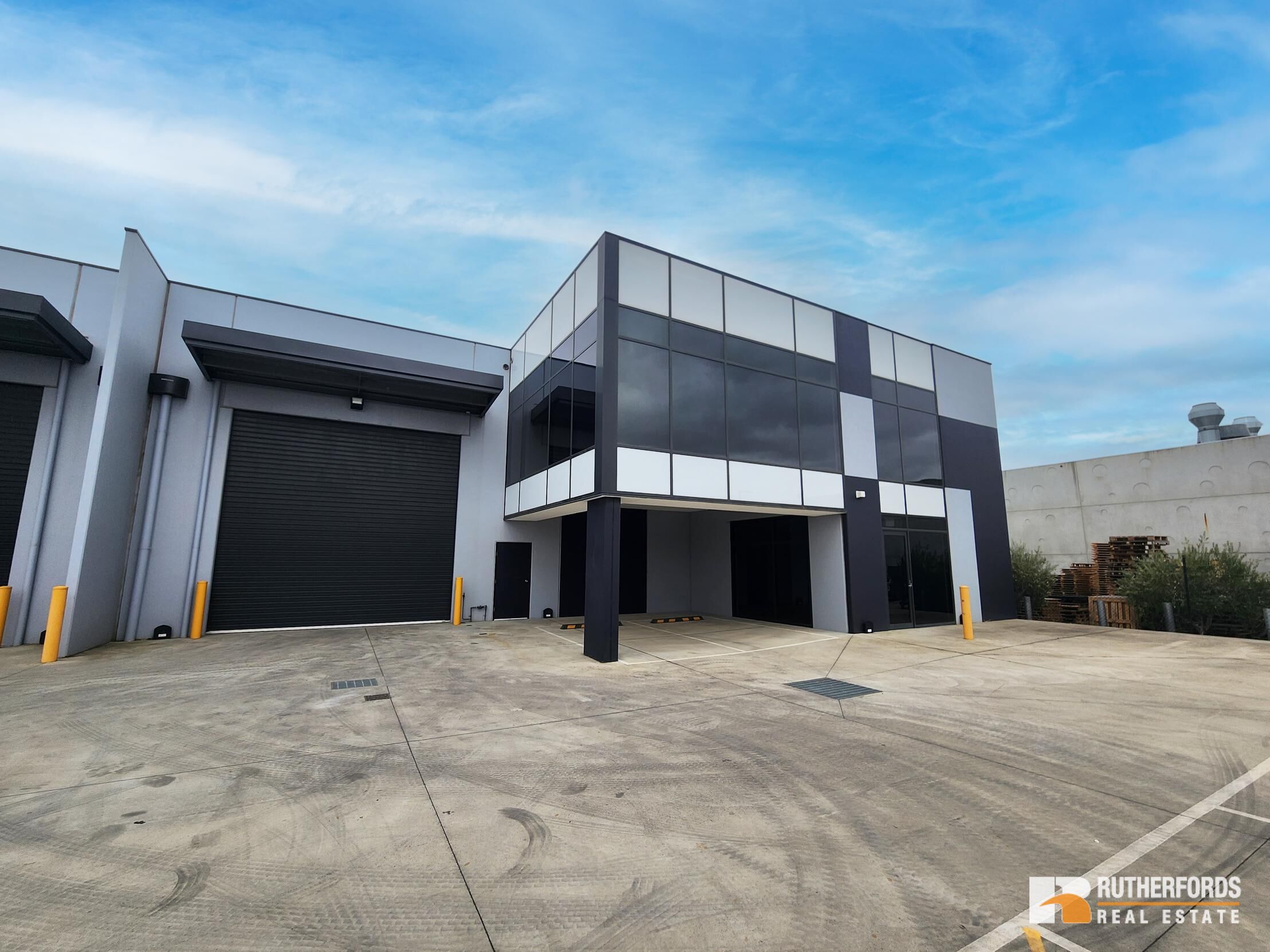 2/4 Gold Court, Deer Park For Lease by Rutherfords Real Estate - image 5