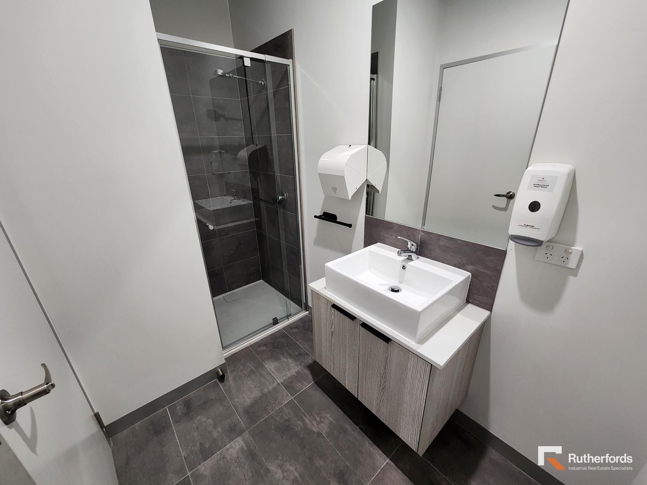 9/85 Cooper Street, Campbellfield For Sale by Rutherfords Real Estate - image 13