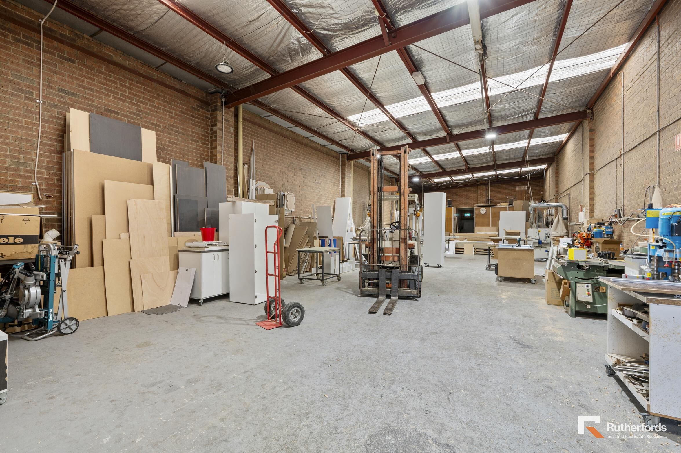 1 & 1A Bostock Court, Thomastown For Sale by Rutherfords Real Estate - image 10