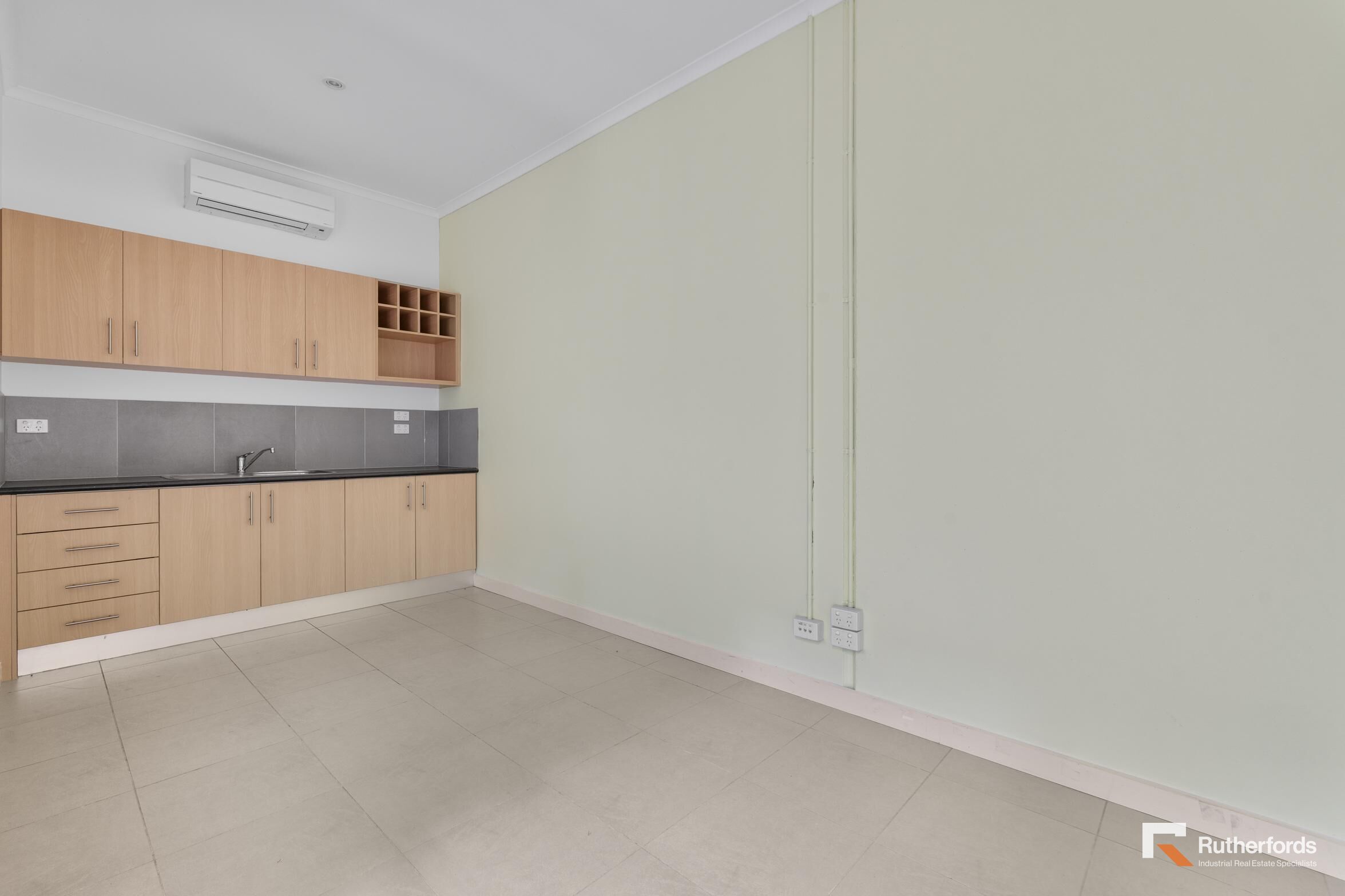 3/16-18 Tennyson Street, Williamstown North For Lease by Rutherfords Real Estate - image 6