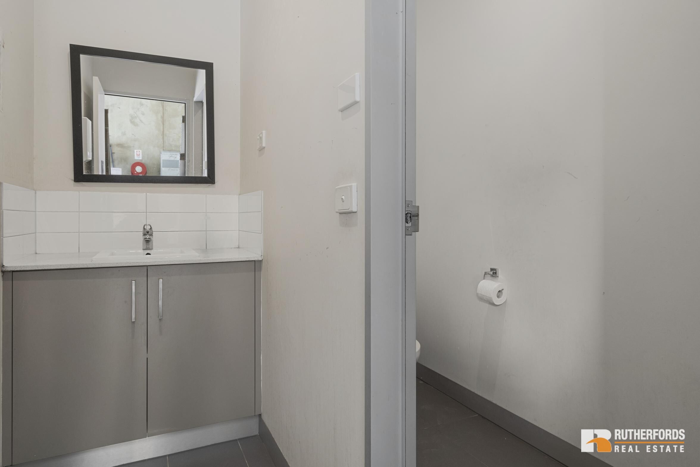 18B Gasoline Way, Craigieburn Leased by Rutherfords Real Estate - image 15