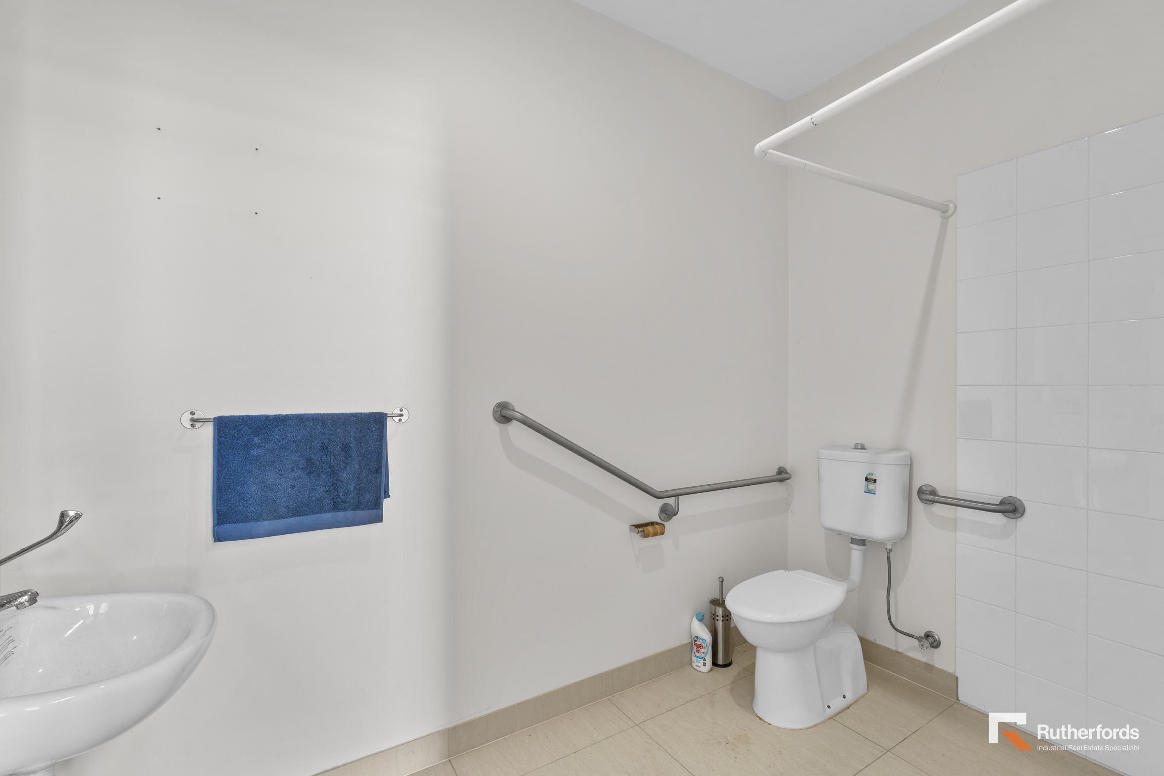 15/74 Thomsons Road, Keilor Park For Sale by Rutherfords Real Estate - image 7
