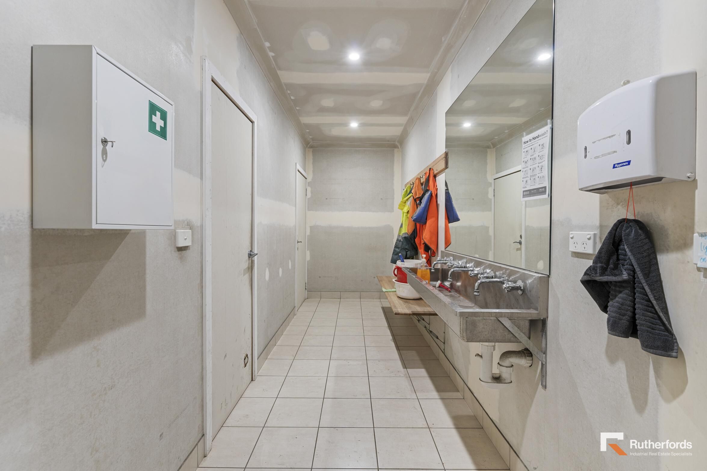 4/1497-1501 Sydney Road, Campbellfield For Sale by Rutherfords Real Estate - image 12