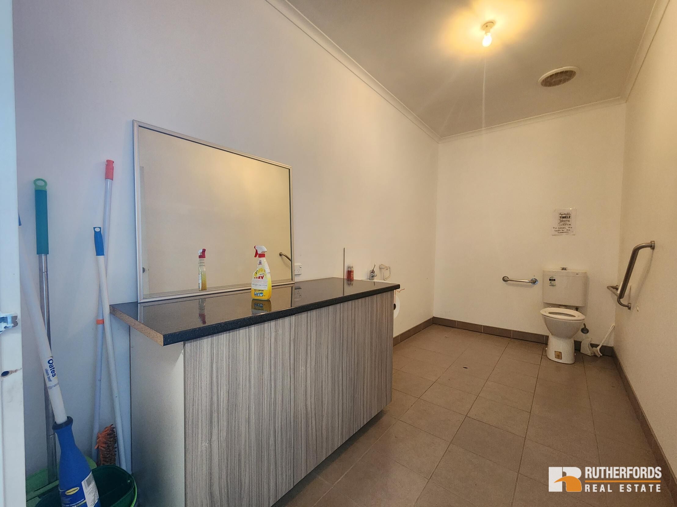 2/7 Telley Street, Ravenhall Sold by Rutherfords Real Estate - image 10