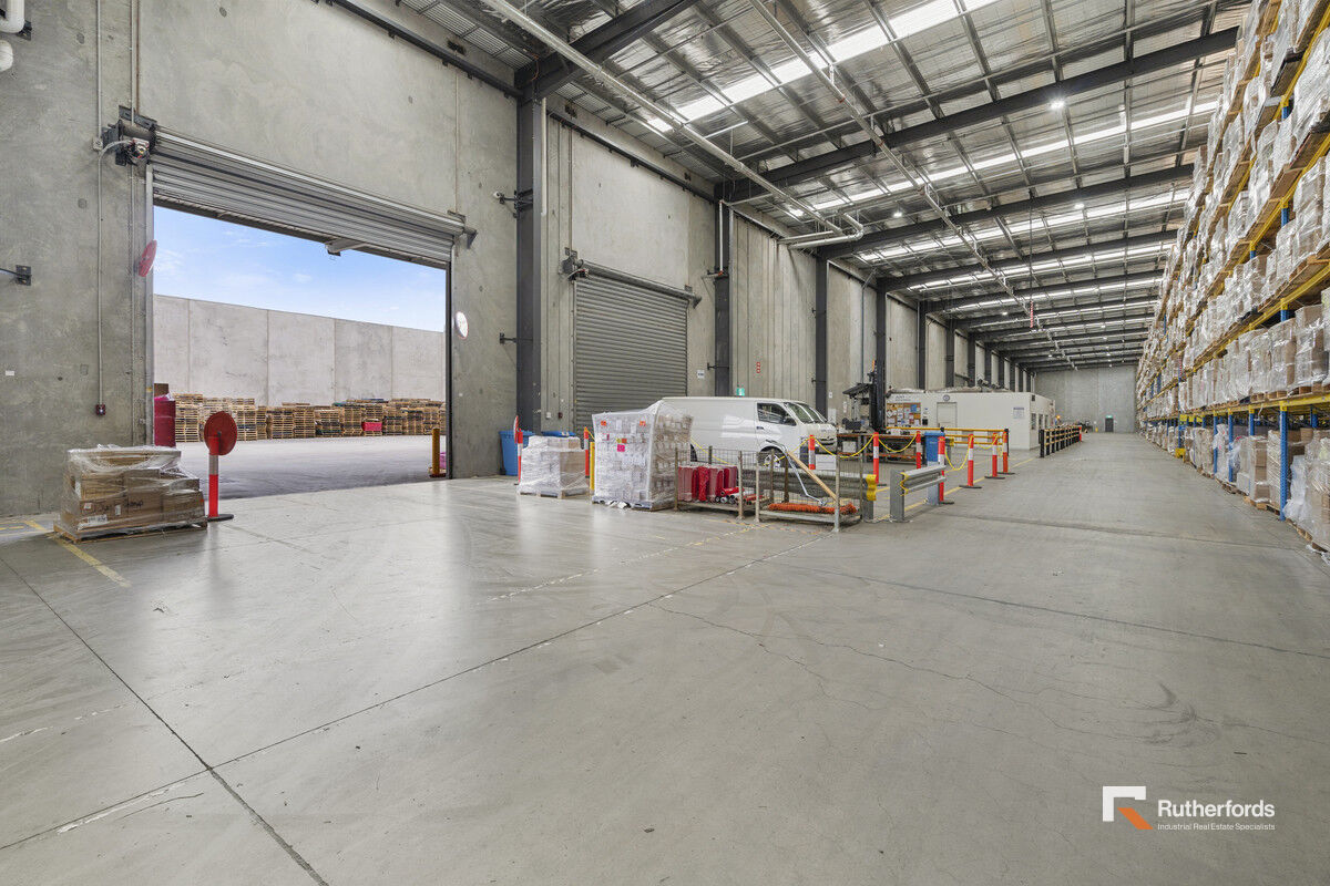 1/34-36 Banfield Court, Truganina Leased by Rutherfords Real Estate - image 2