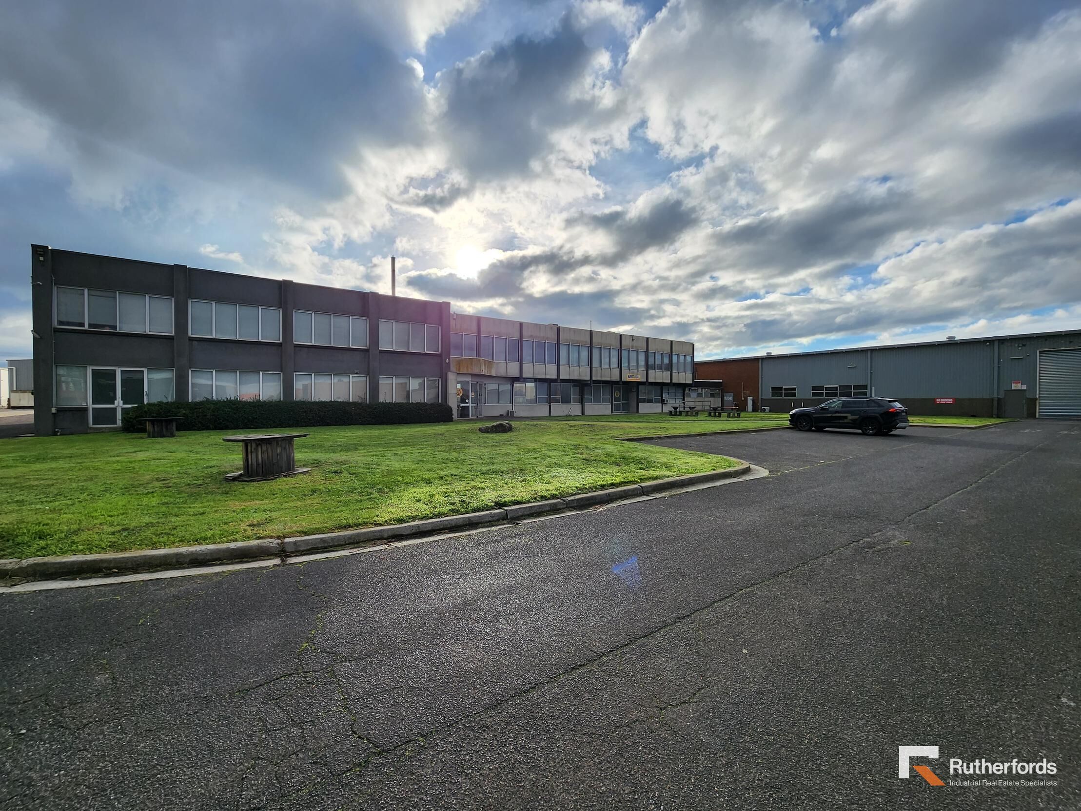 5 Dunstans Court, Thomastown Leased by Rutherfords Real Estate