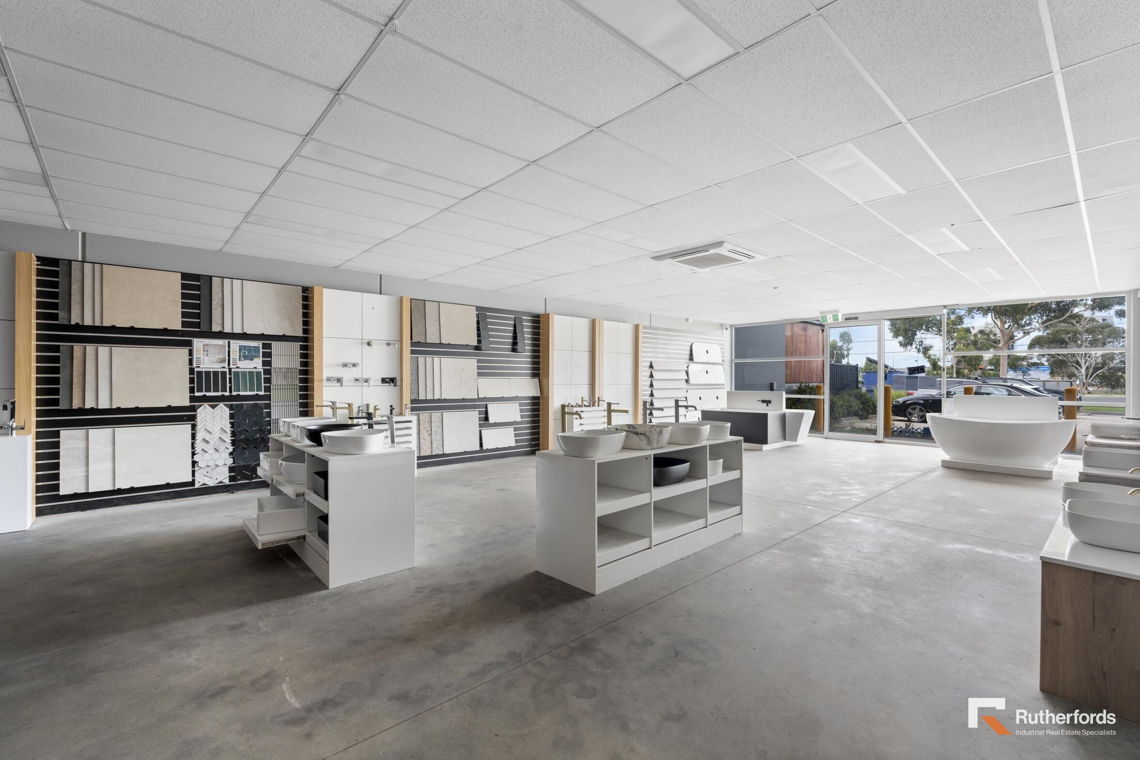 1/222 Cooper Street, Epping For Lease by Rutherfords Real Estate - image 3
