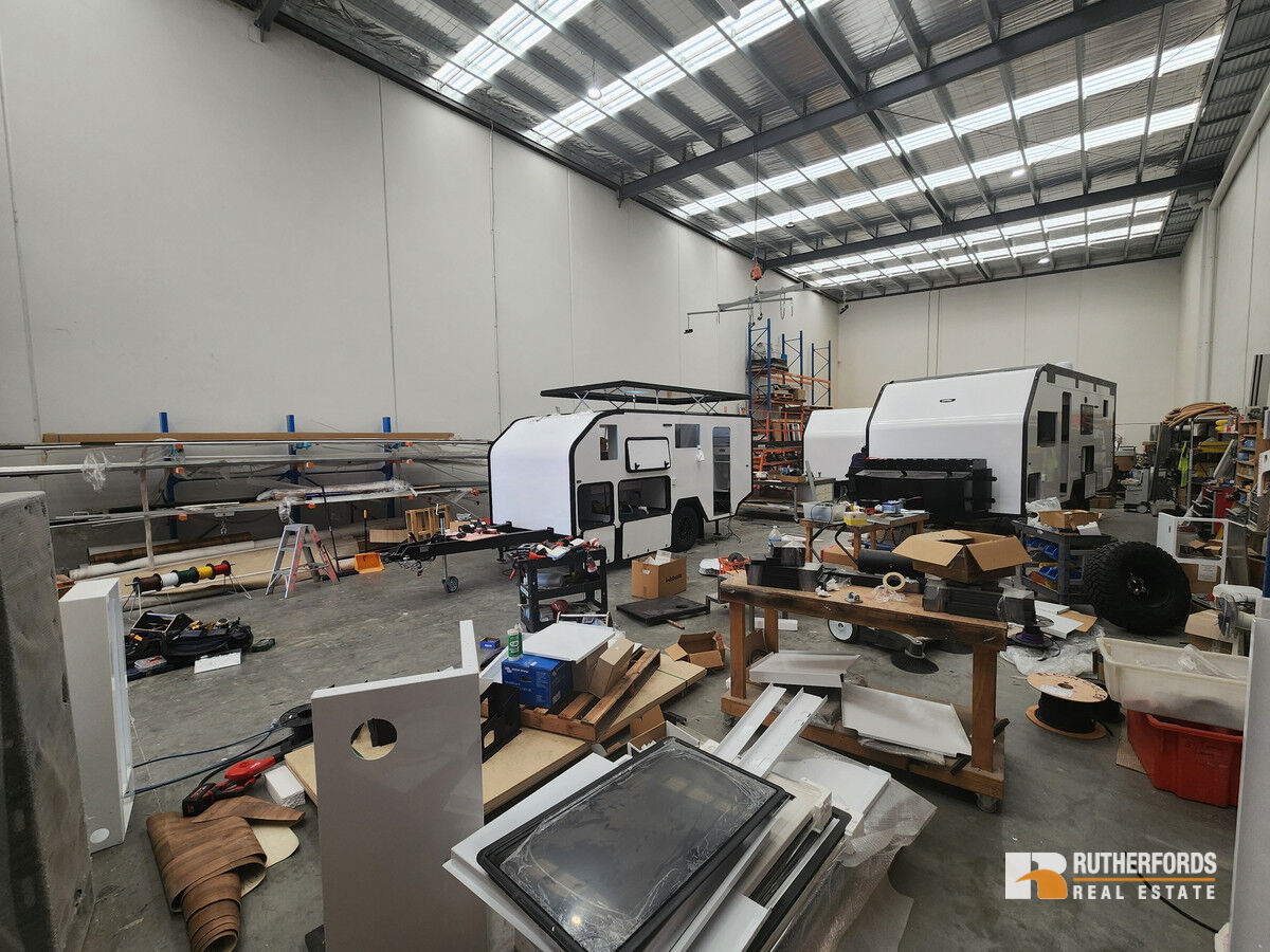 15 McKellar Way, Epping For Sale by Rutherfords Real Estate - image 2